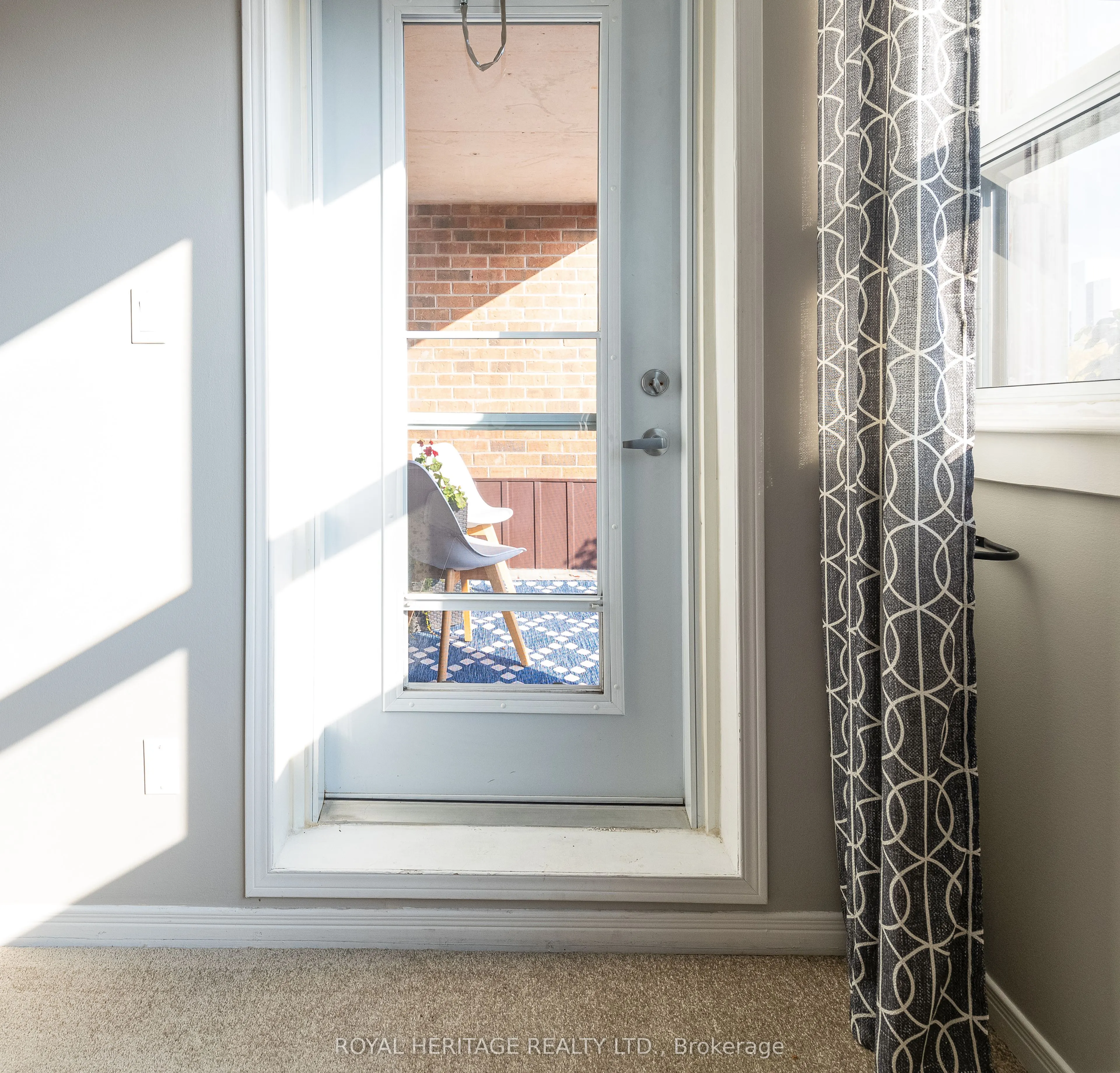 80 Athol Street, #201