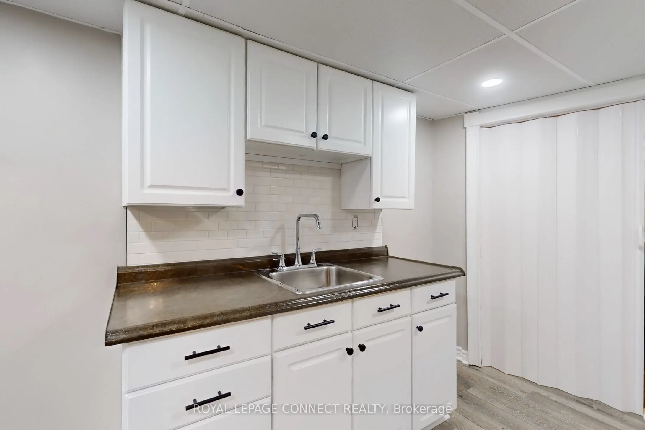 326 Rosedale Drive W, #Bsmt