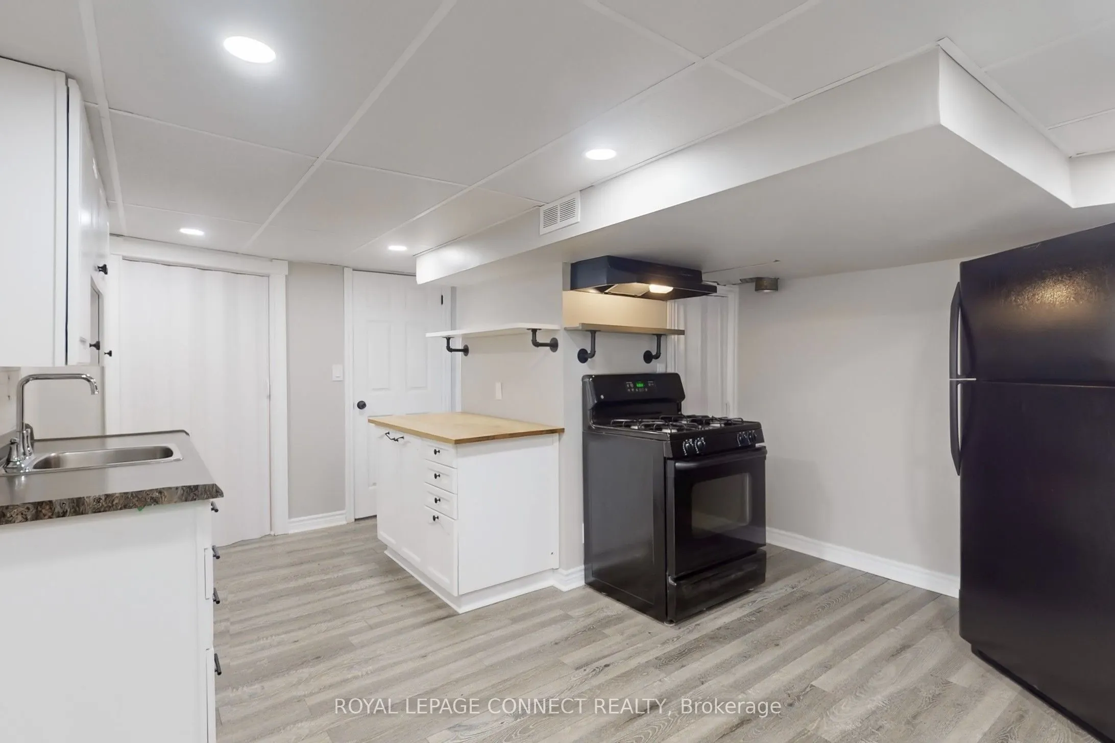 326 Rosedale Drive W, #Bsmt