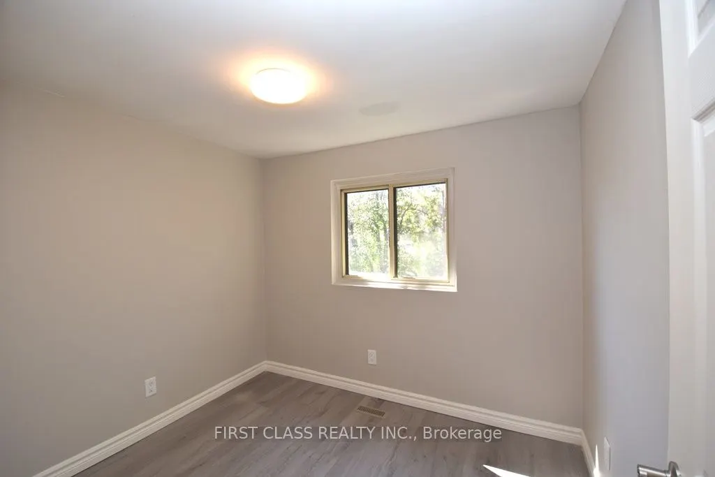 58 Bradstone Square