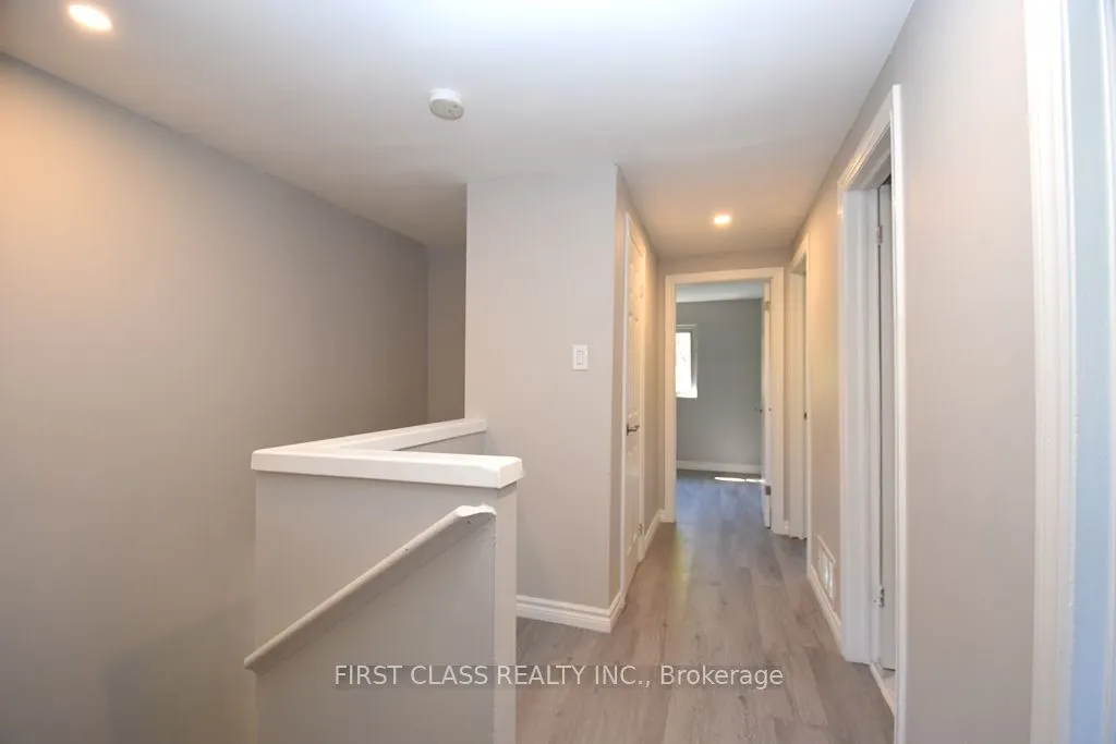 58 Bradstone Square