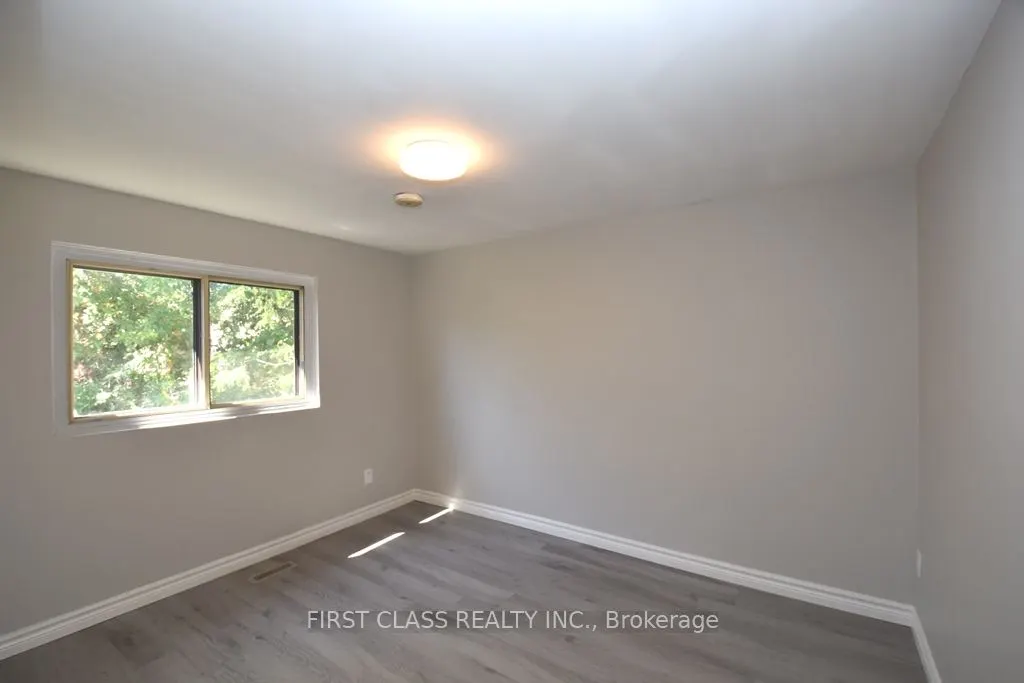 58 Bradstone Square