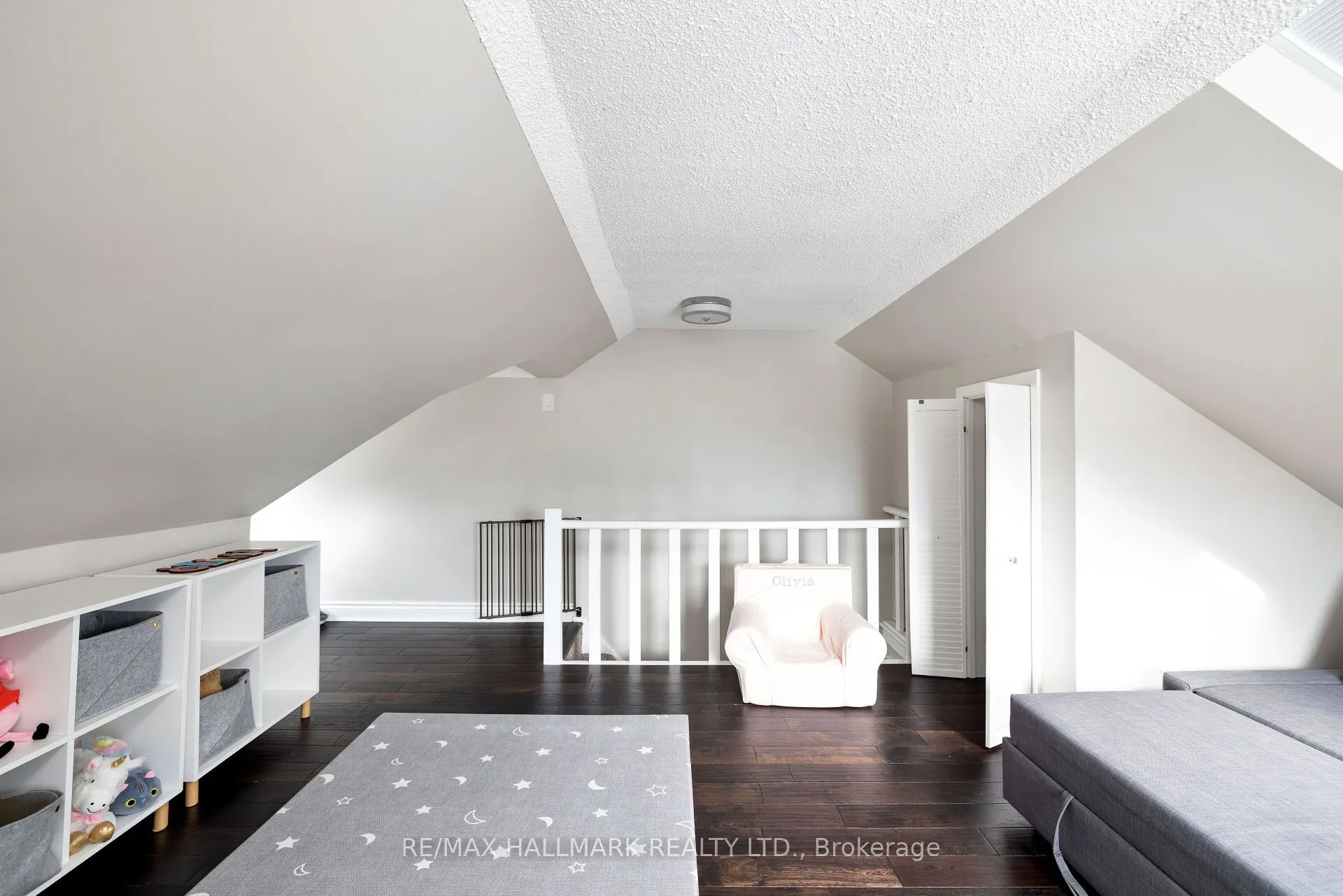 1 Herbert Avenue