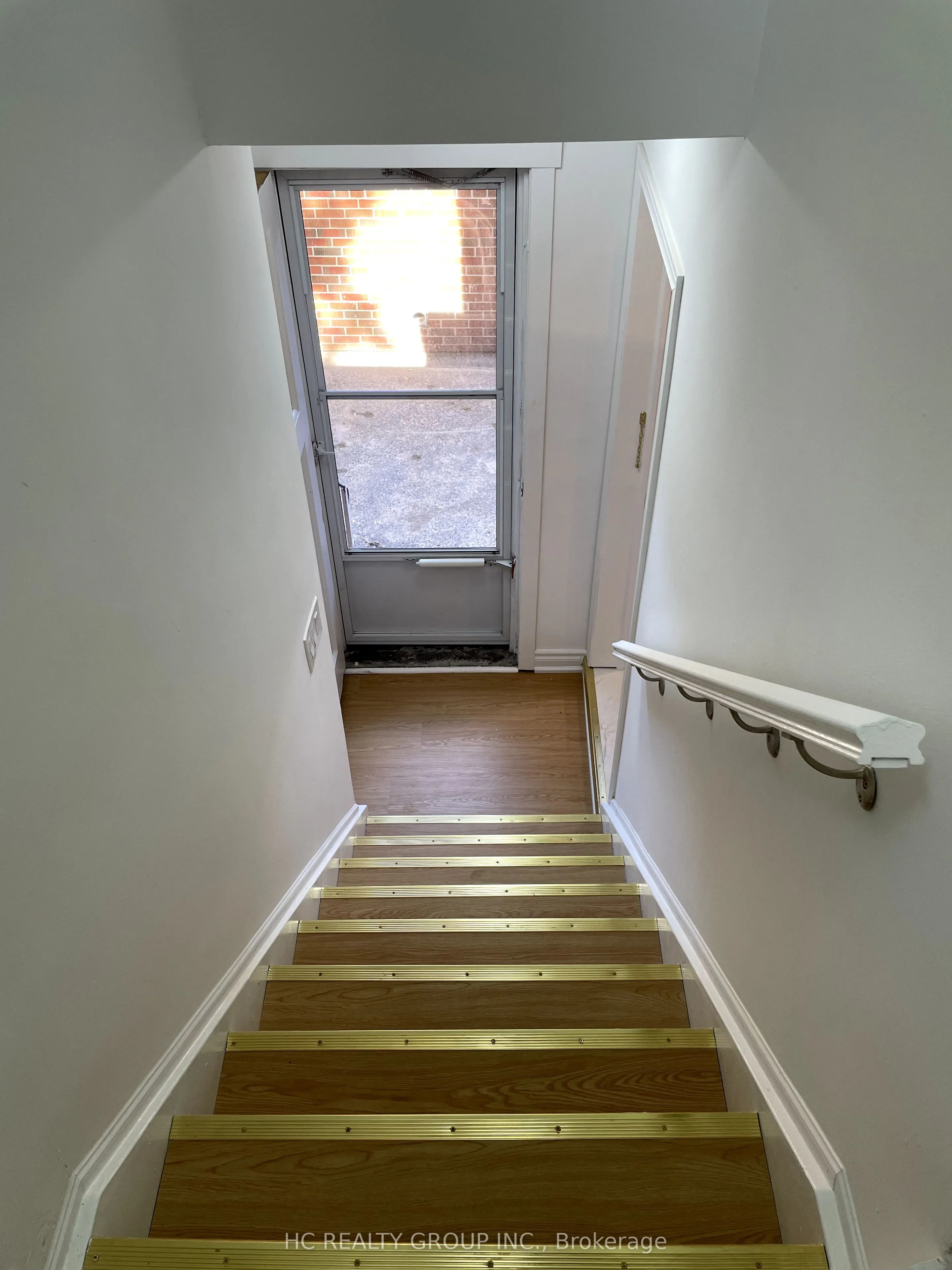48 Torrens Avenue, #Upper