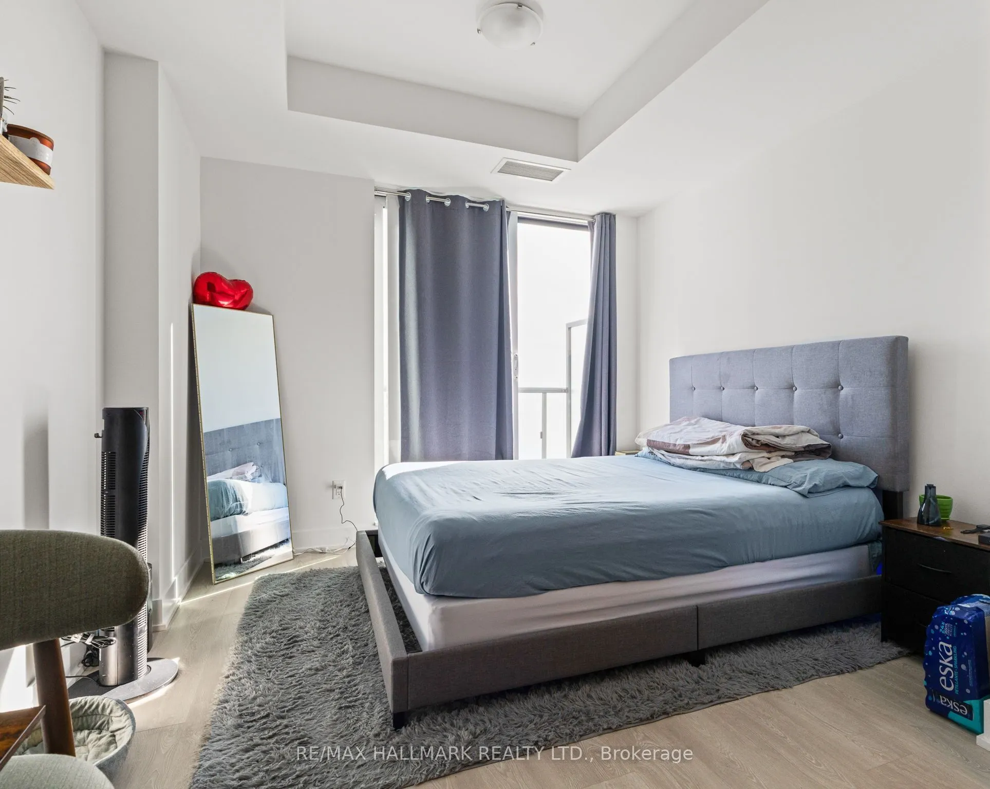 2545 Simcoe Street, #PH20