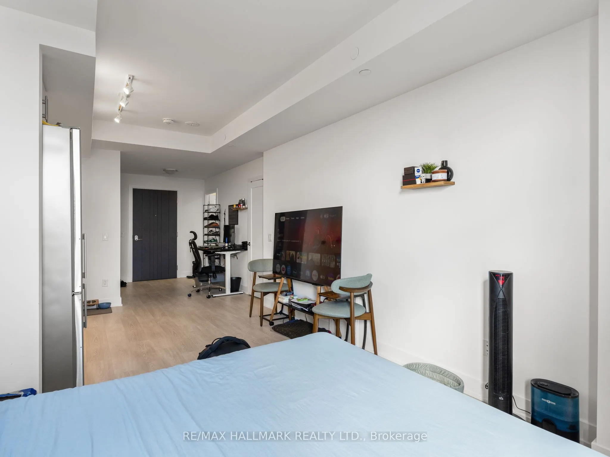 2545 Simcoe Street, #PH20
