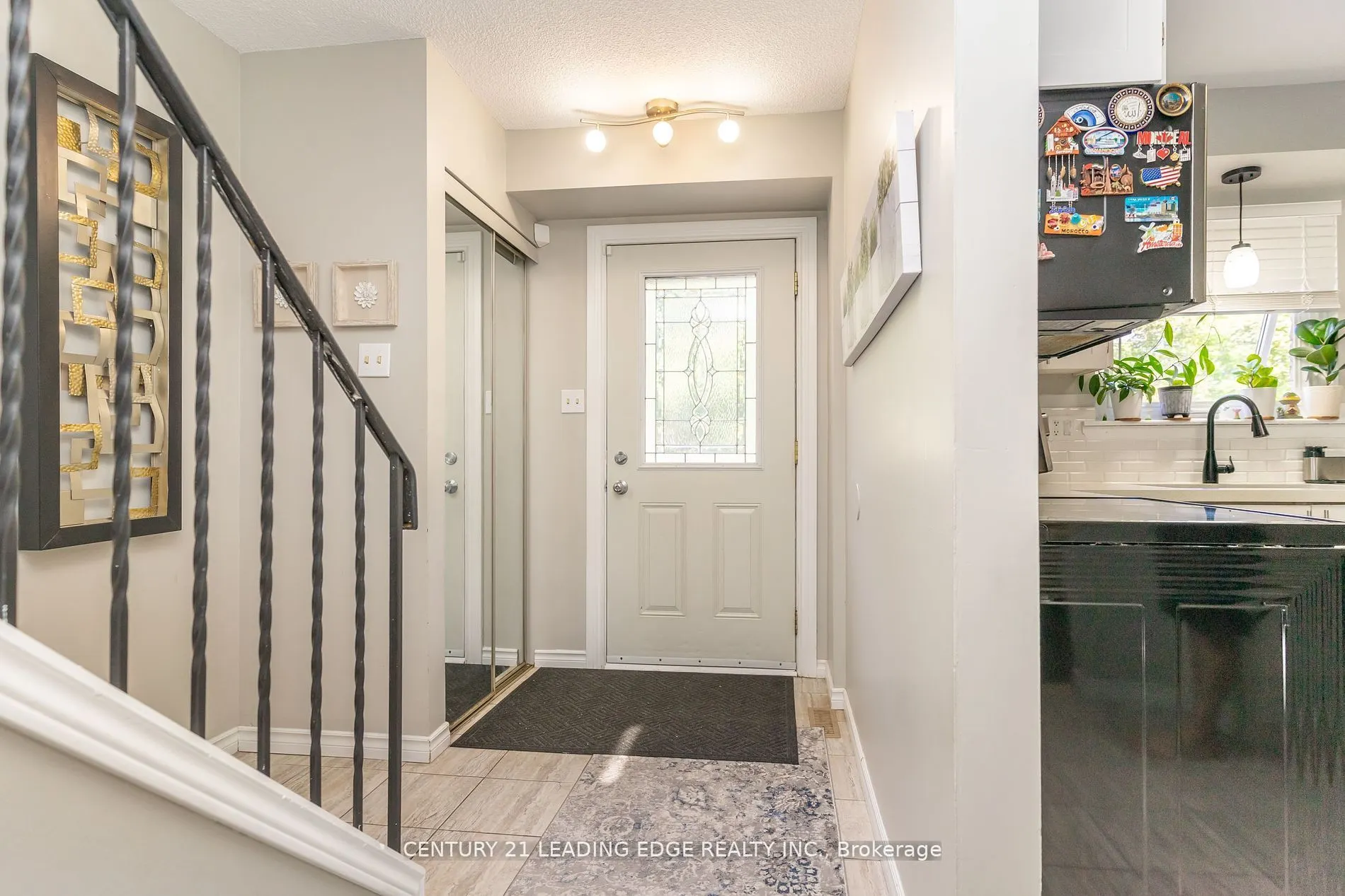 505 Lancelot Crescent