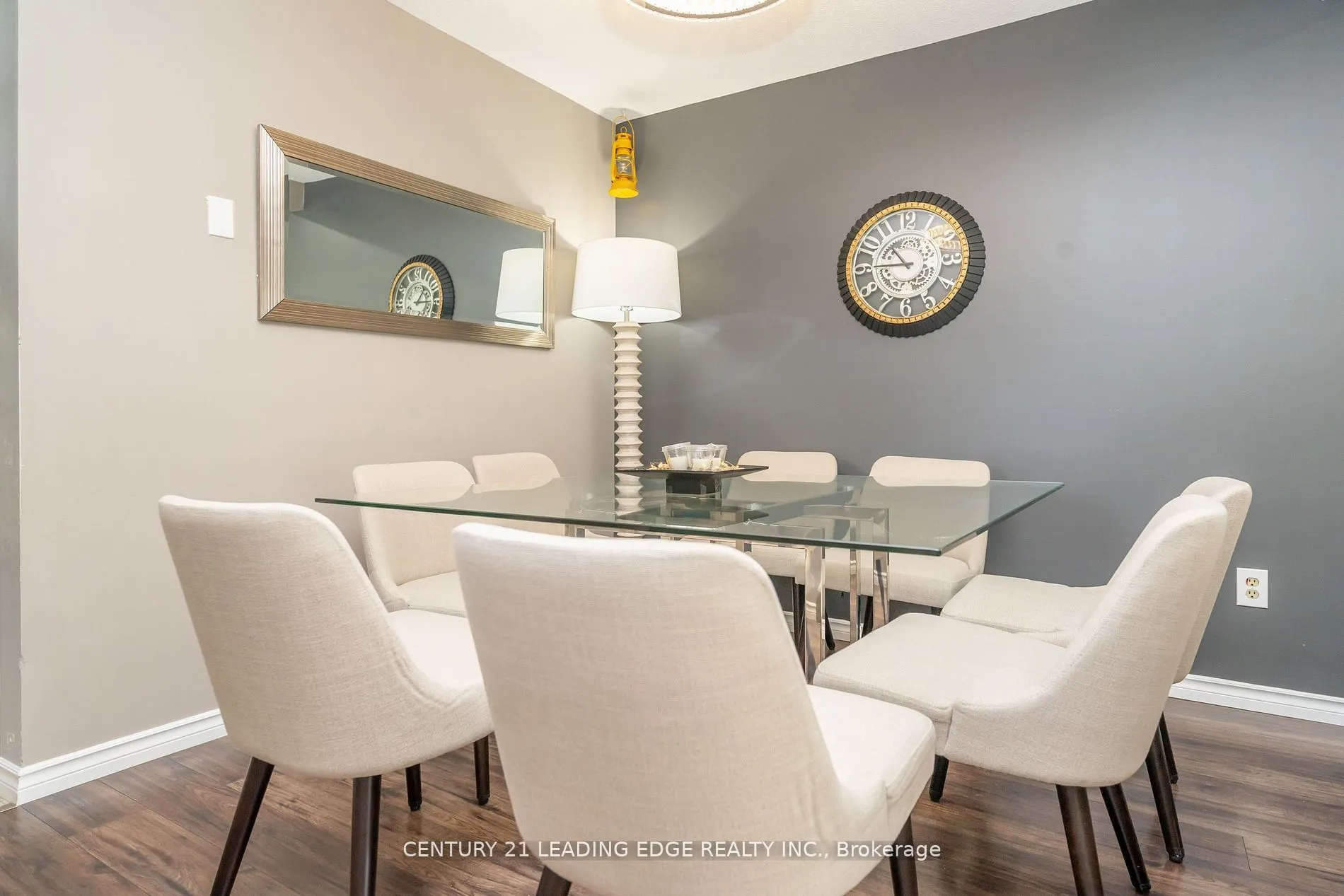 505 Lancelot Crescent