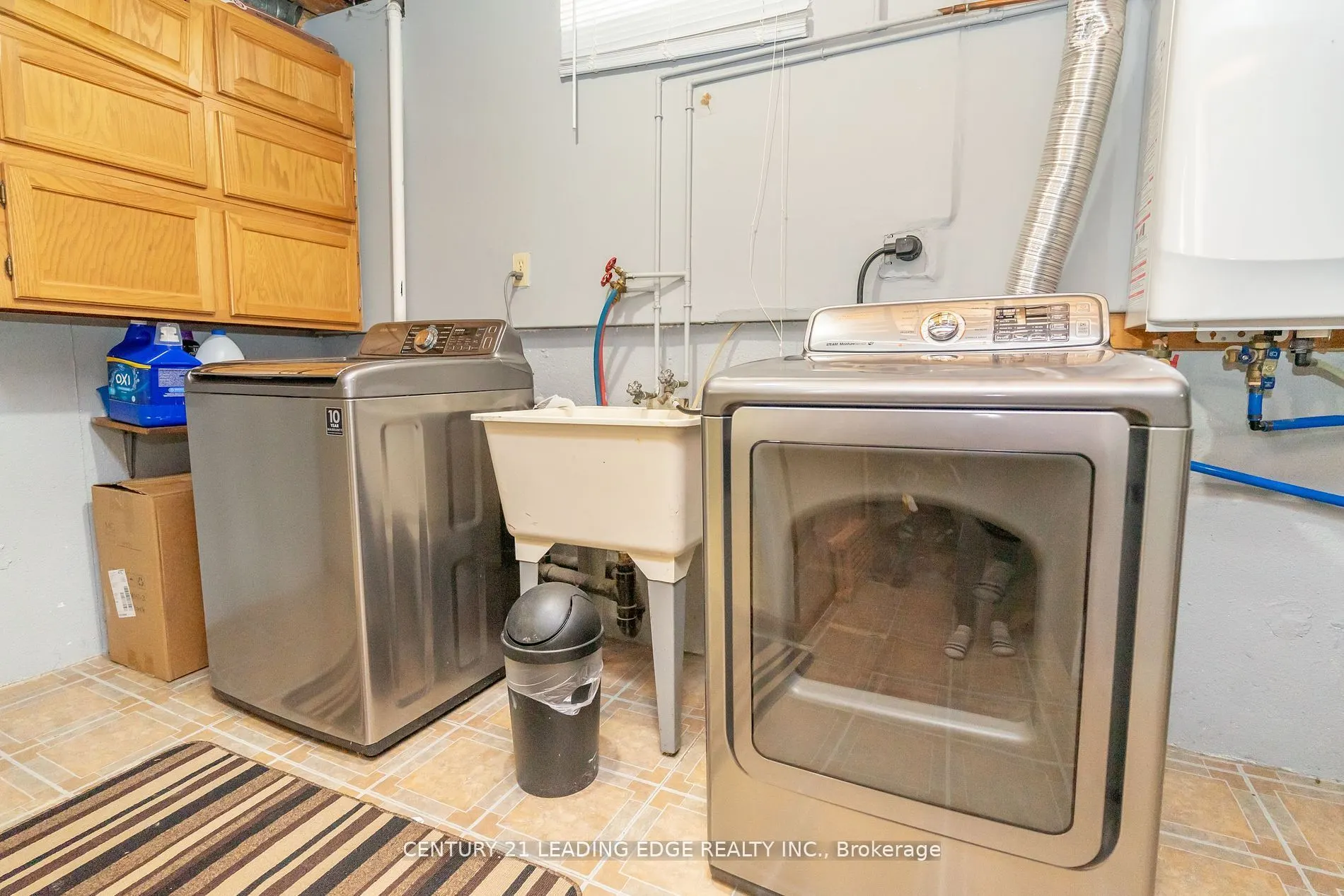 505 Lancelot Crescent
