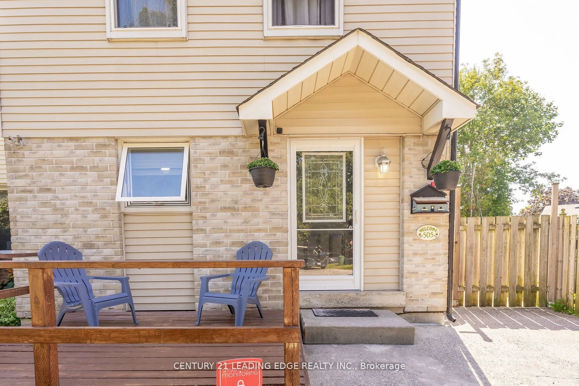 505 Lancelot Crescent