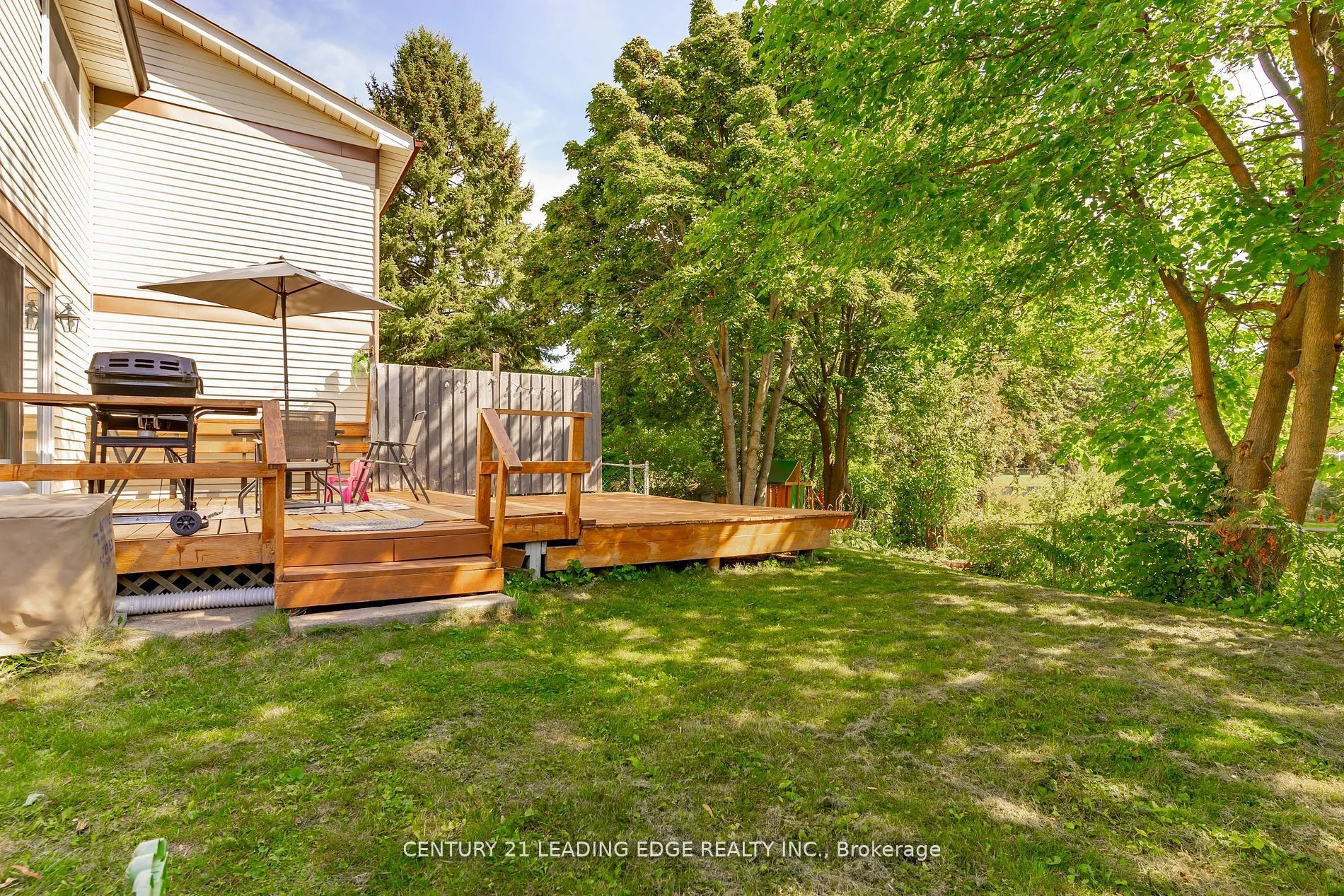 505 Lancelot Crescent