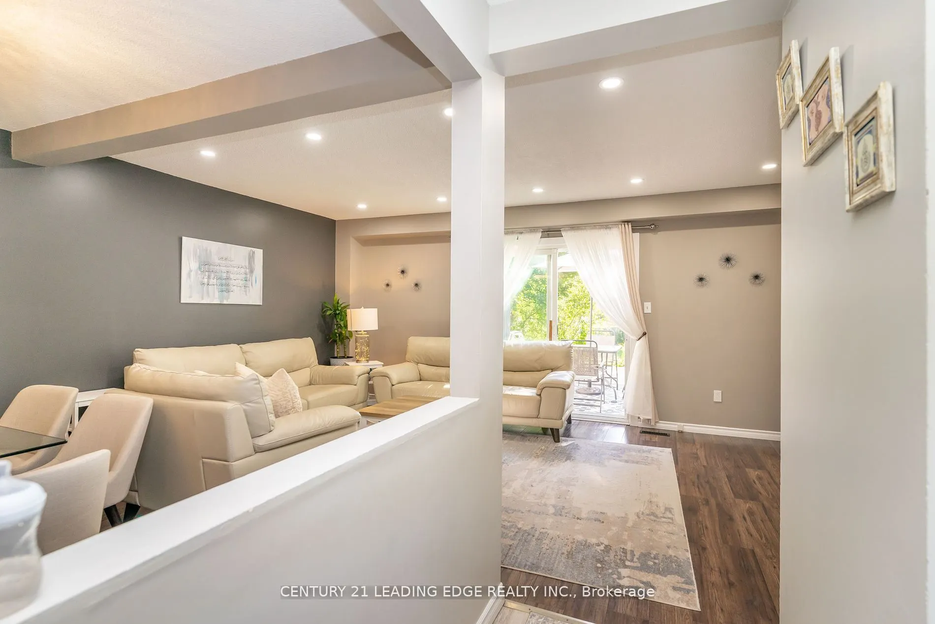 505 Lancelot Crescent