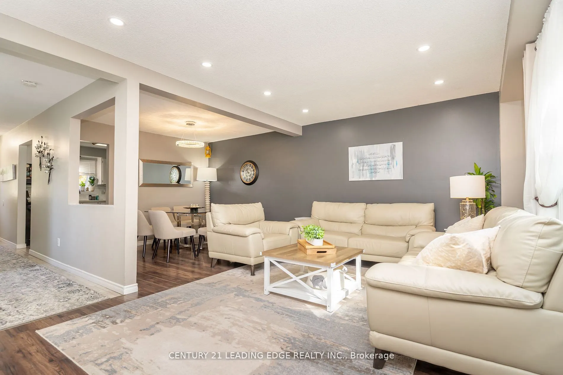 505 Lancelot Crescent