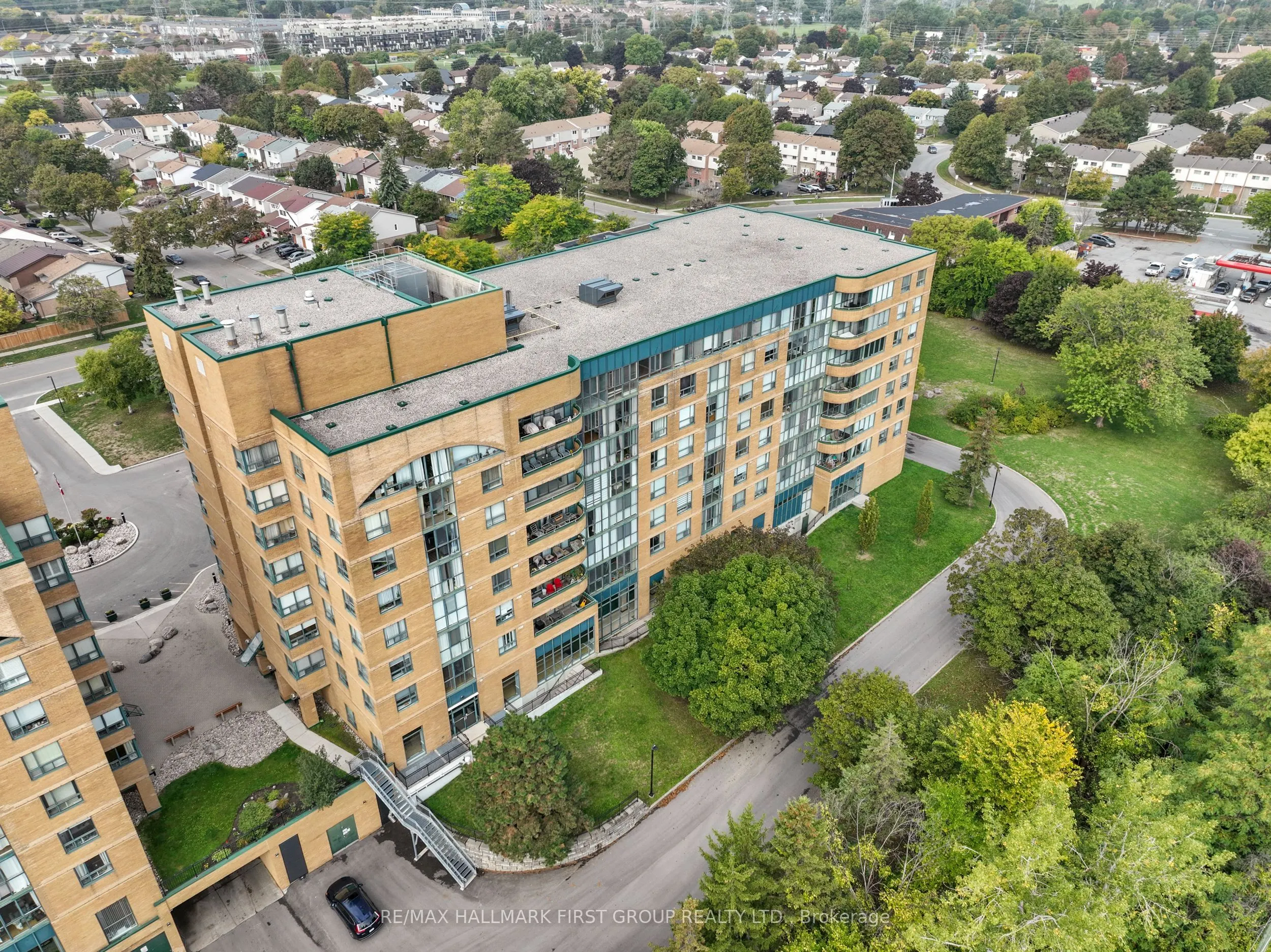 1665 Pickering Parkway, #610