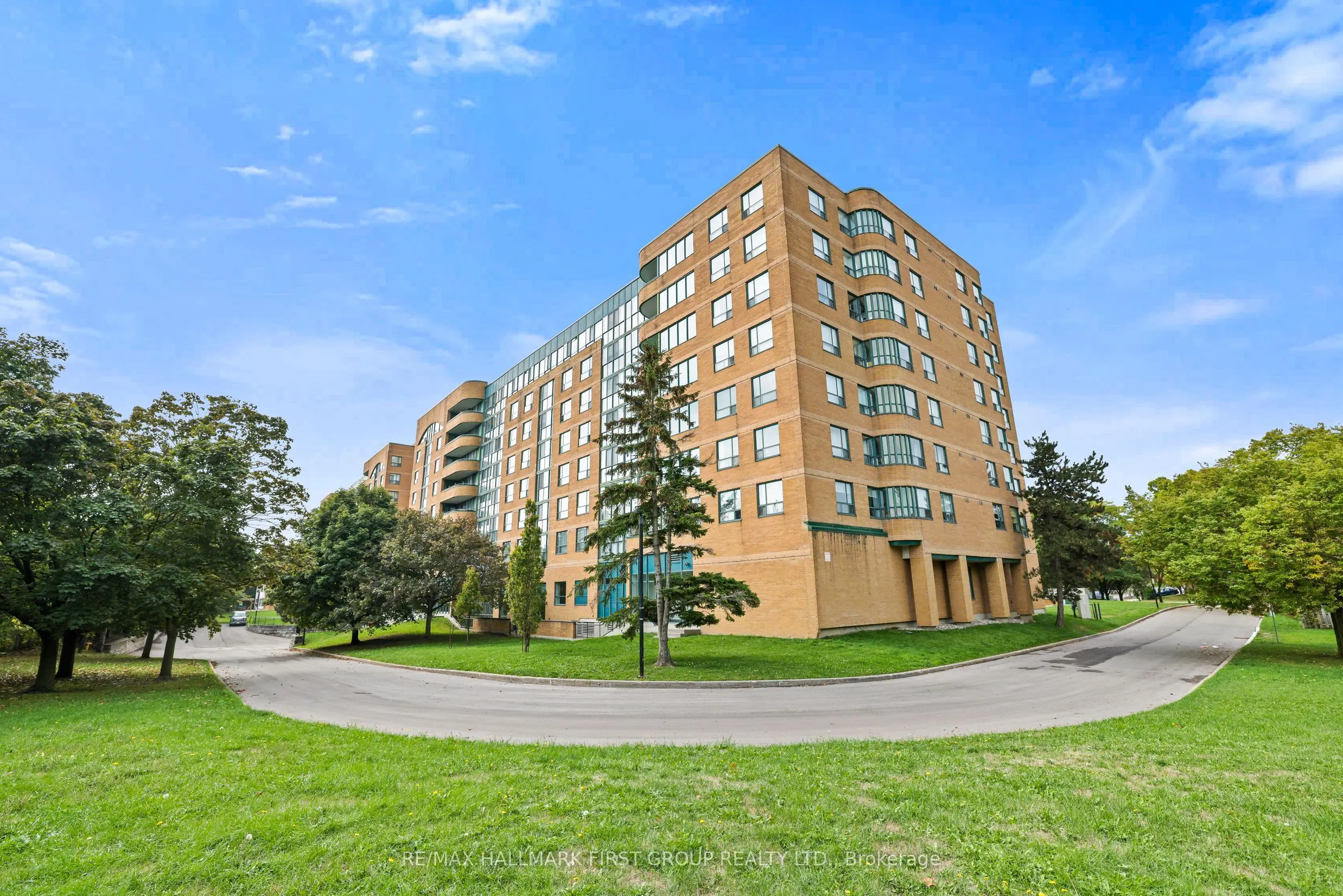1665 Pickering Parkway, #610