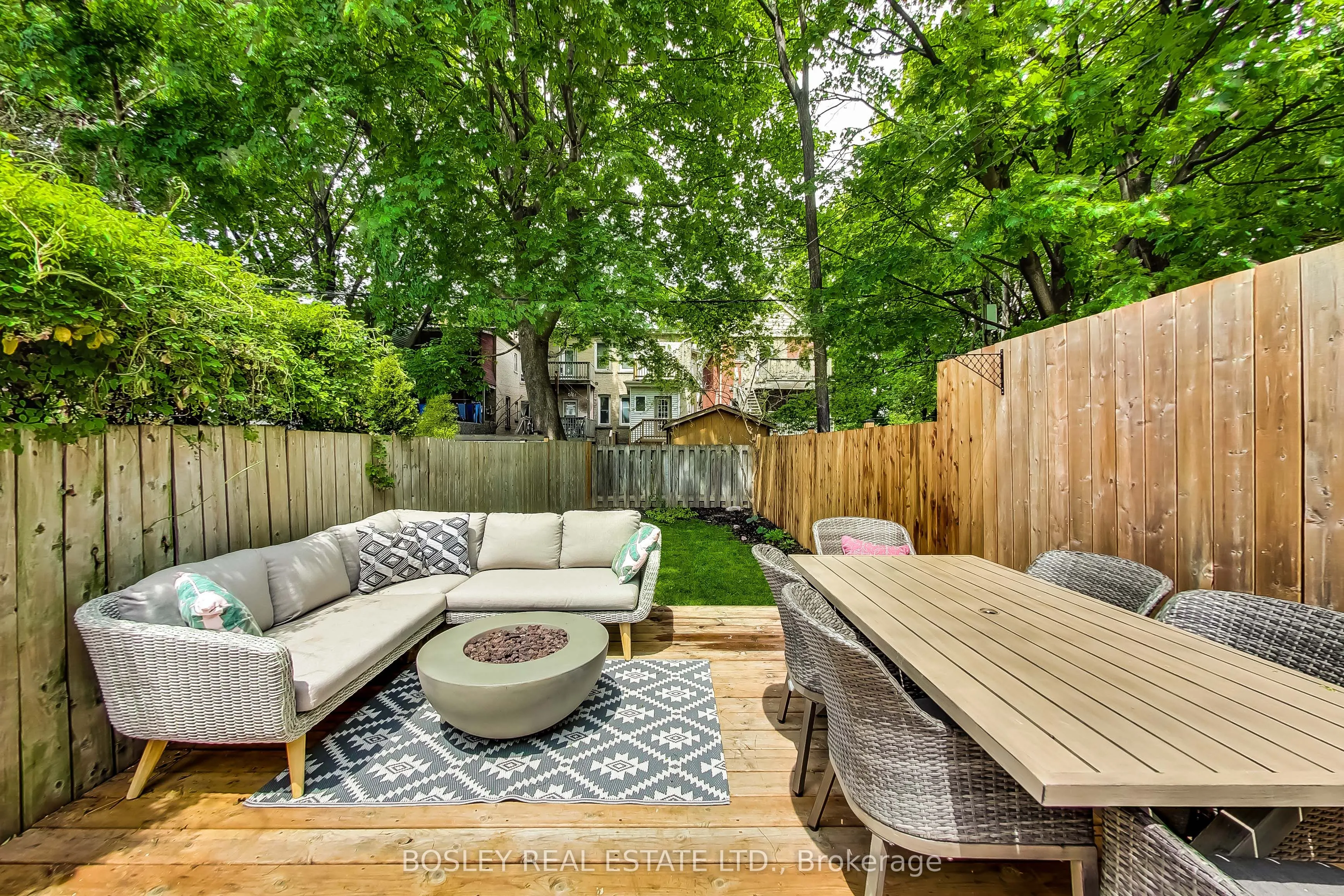 28 Mountalan Avenue
