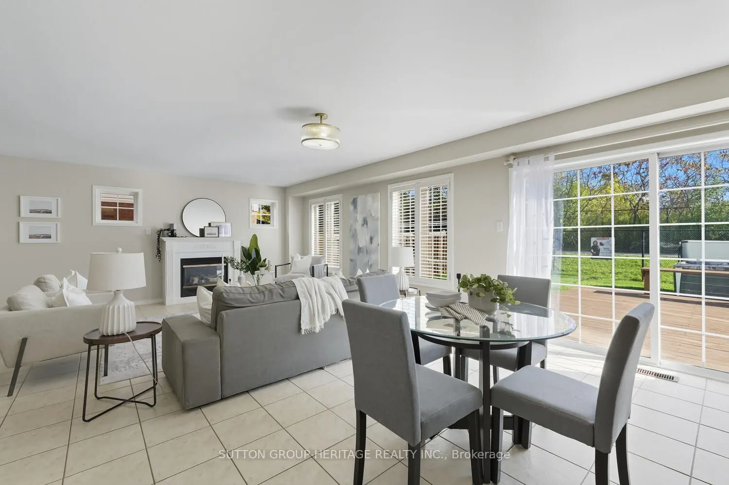 98 Hoile Drive
