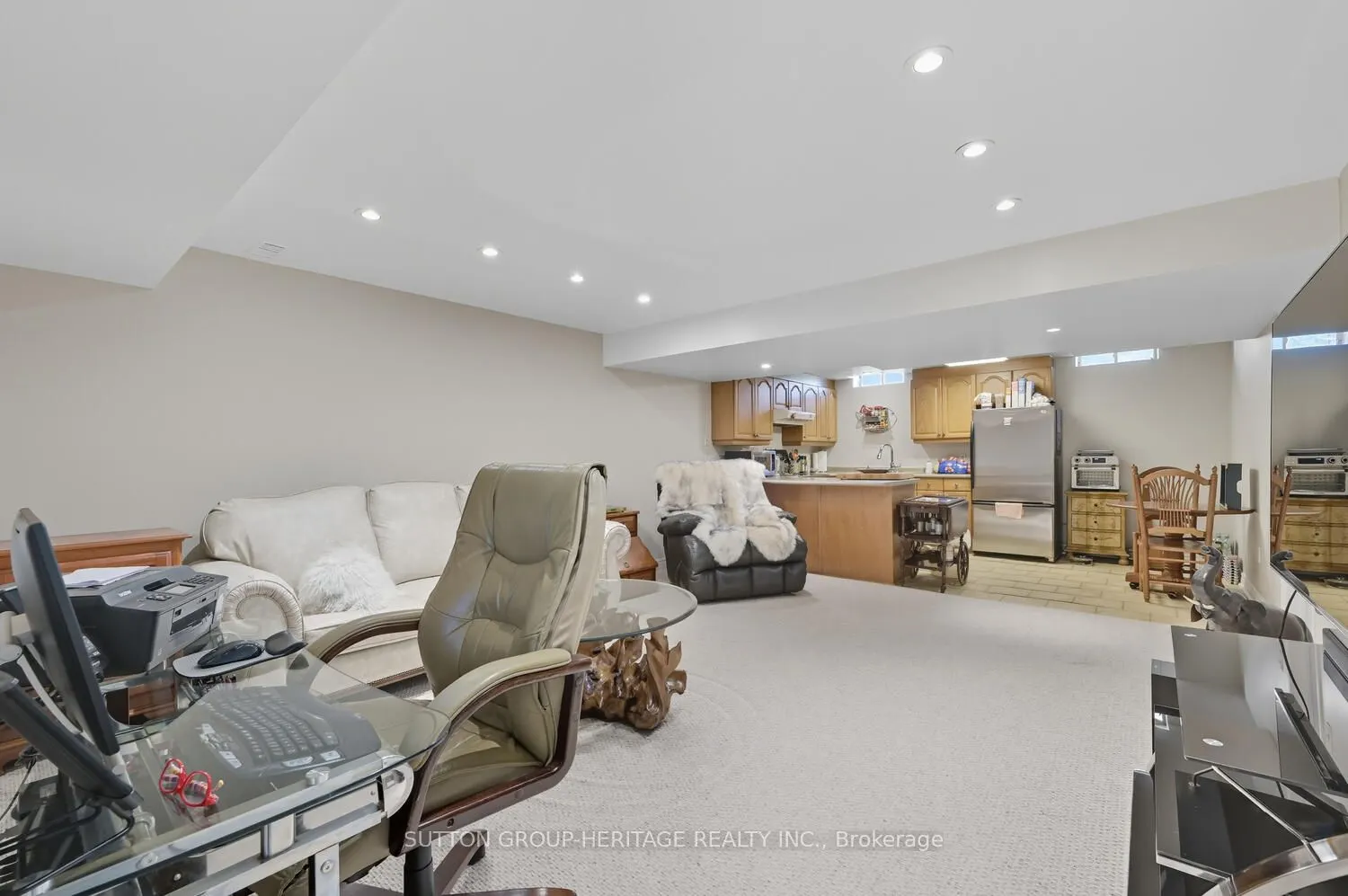 98 Hoile Drive