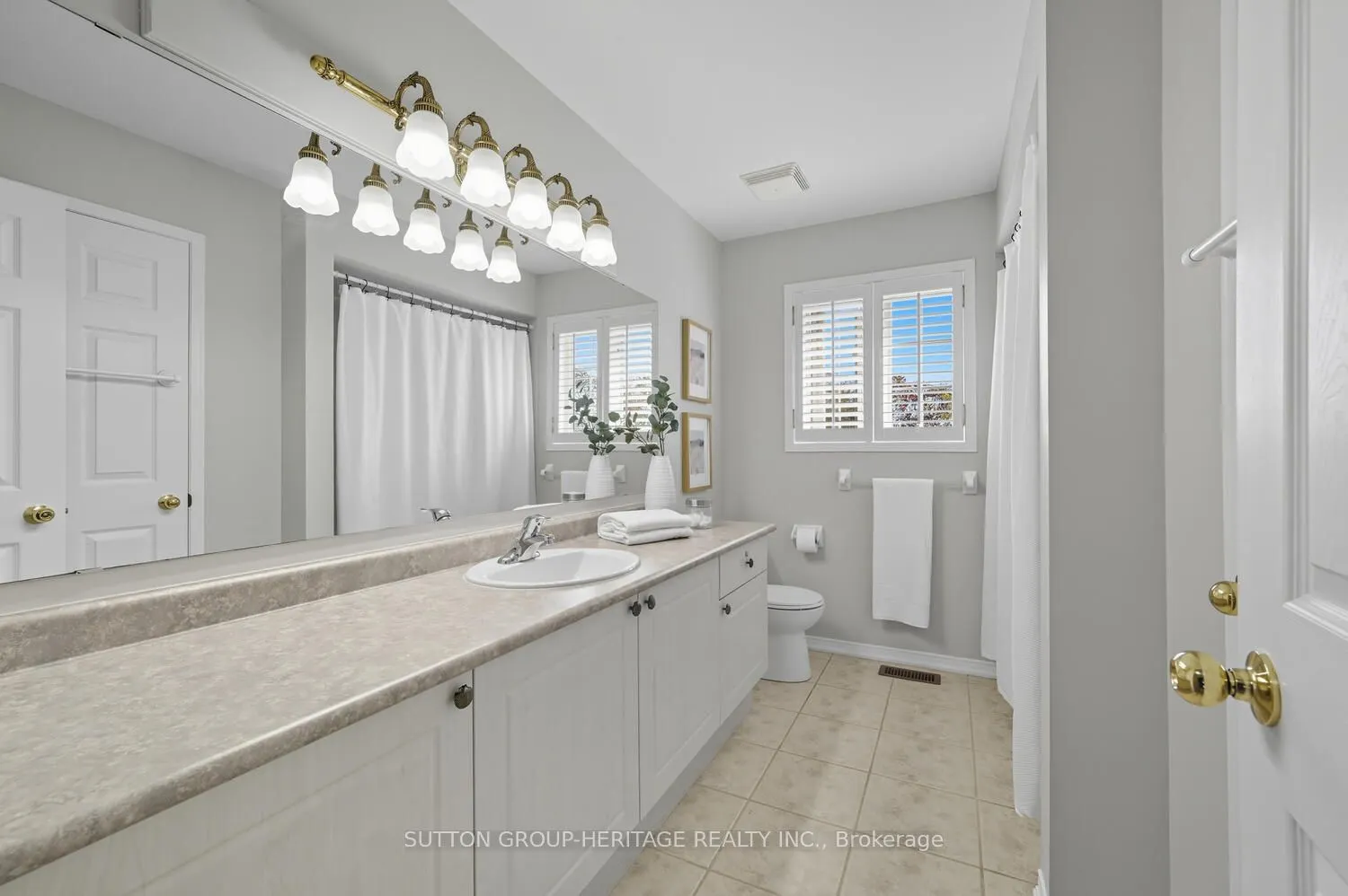 98 Hoile Drive