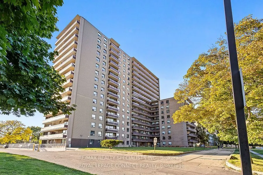 180 Markham Road, #1201