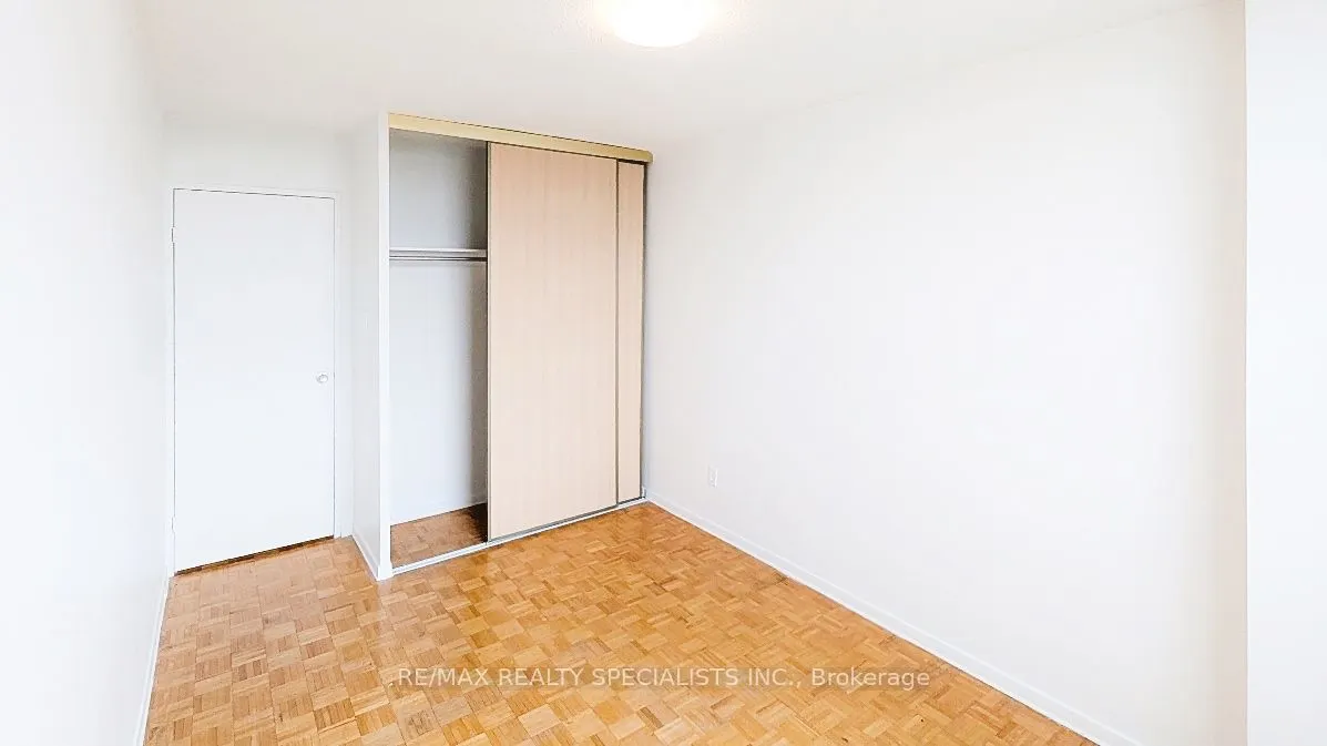 180 Markham Road, #1201