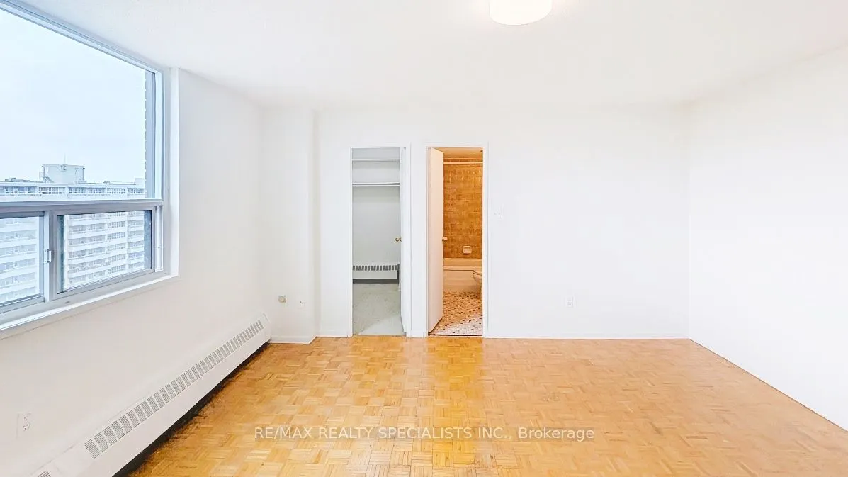 180 Markham Road, #1201