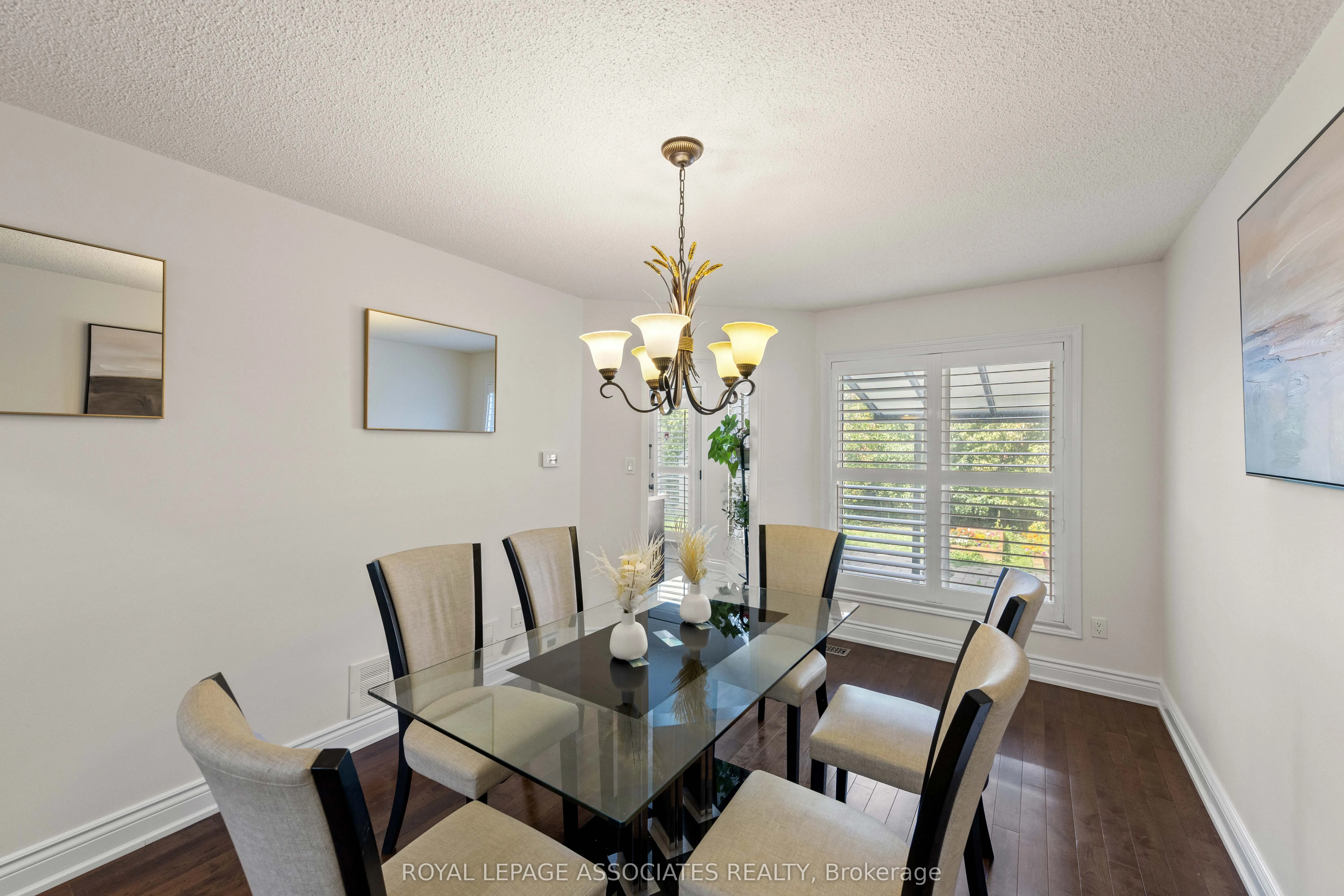 47 Whiteway Court