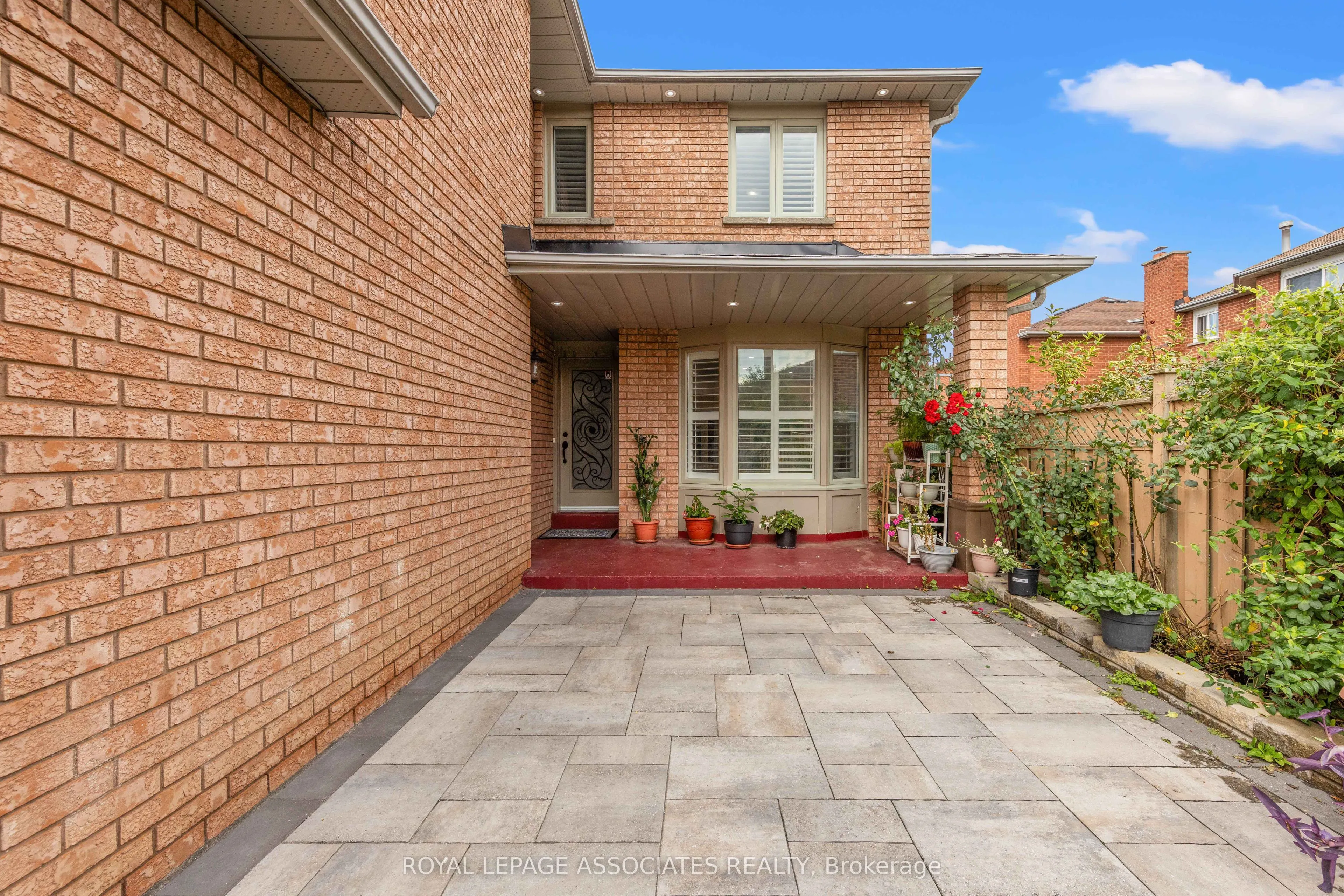 47 Whiteway Court