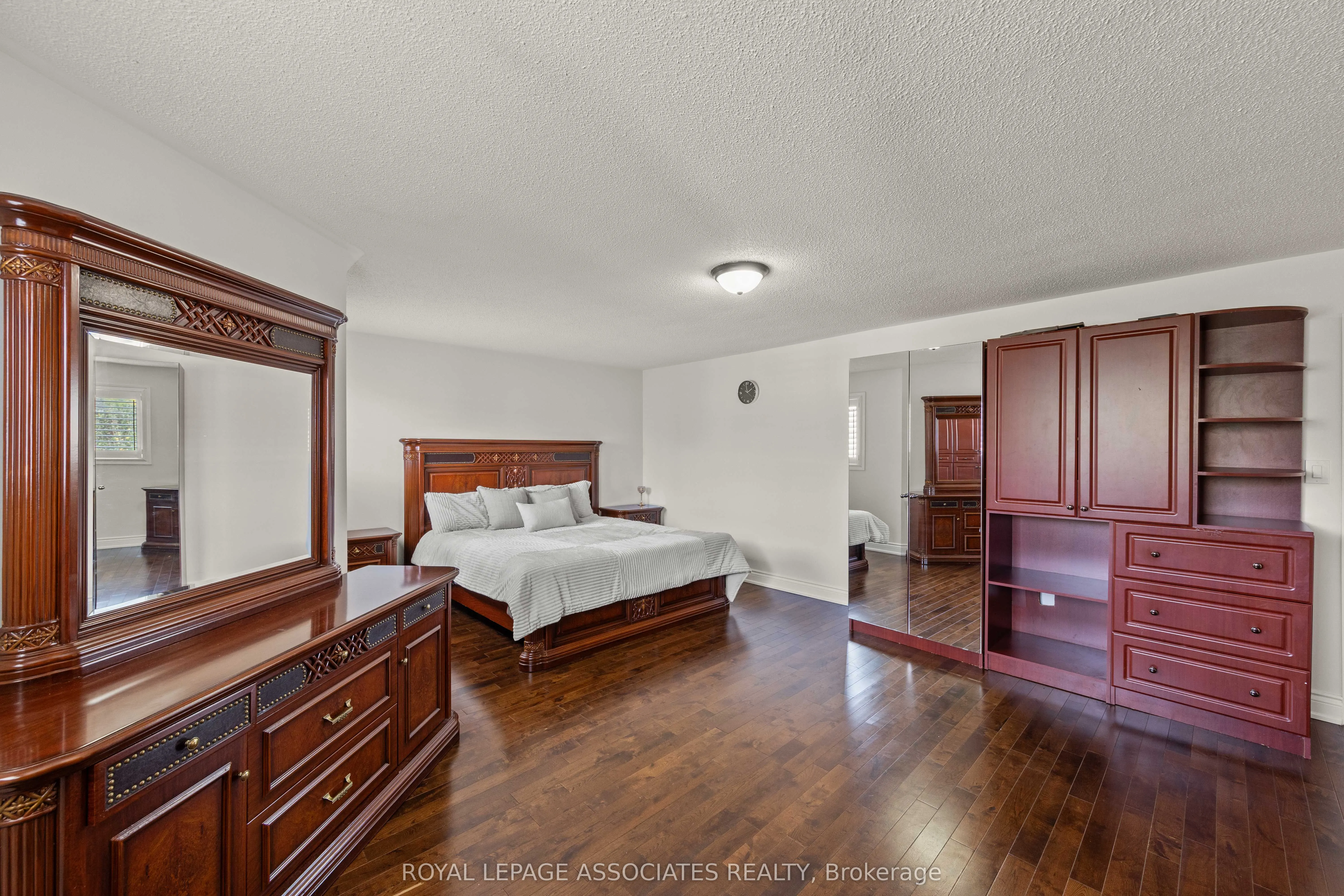 47 Whiteway Court