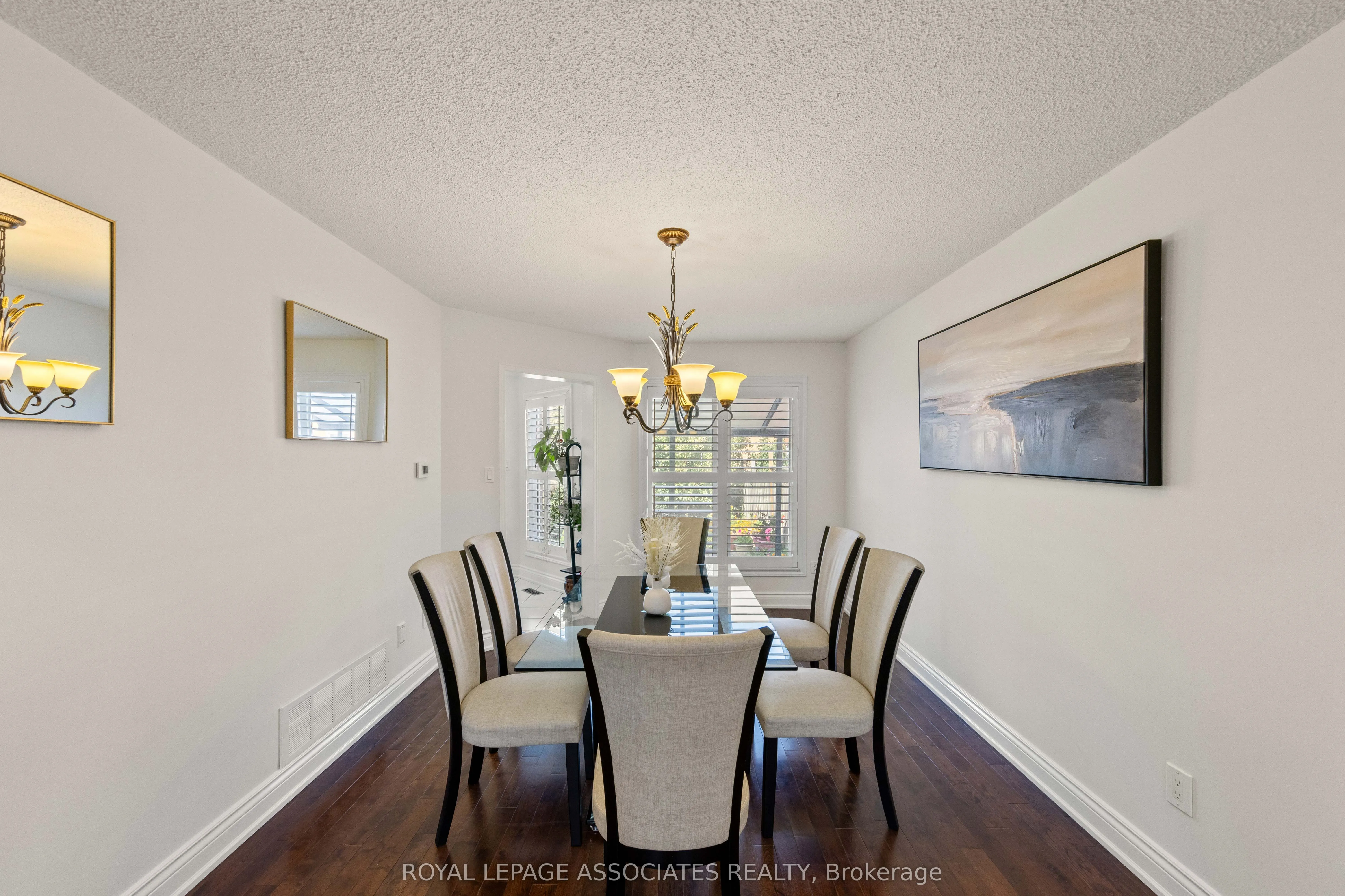 47 Whiteway Court