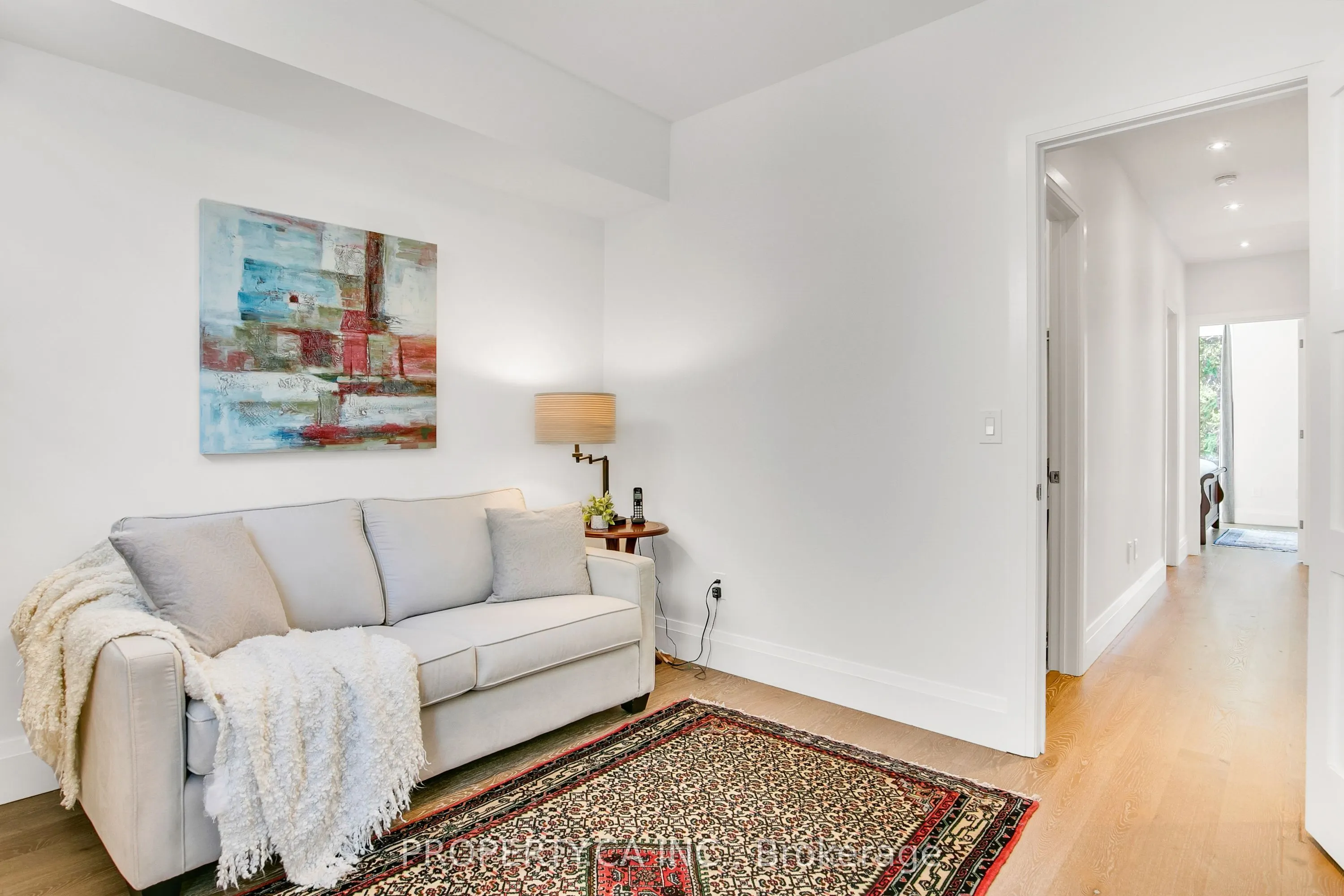 837 Broadview Avenue, #13