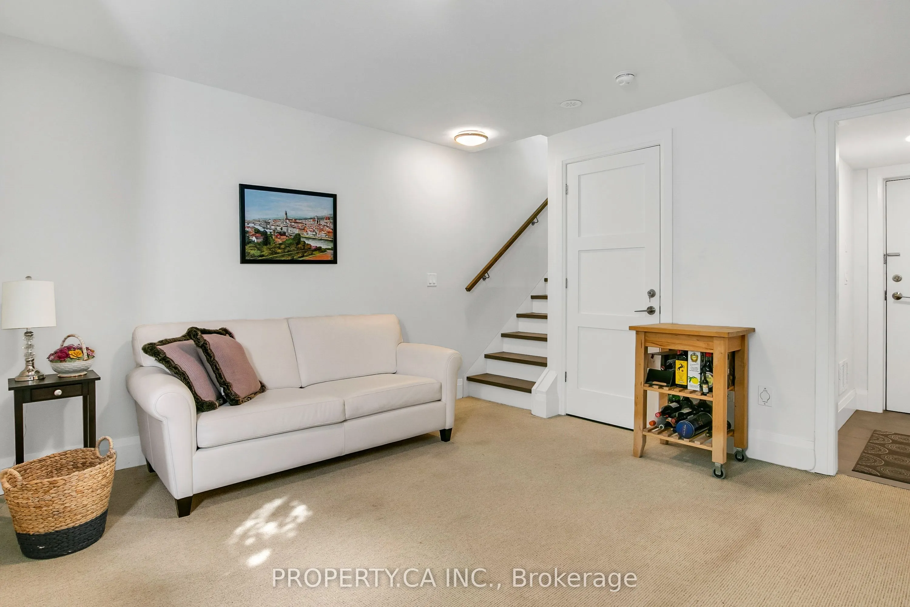 837 Broadview Avenue, #13