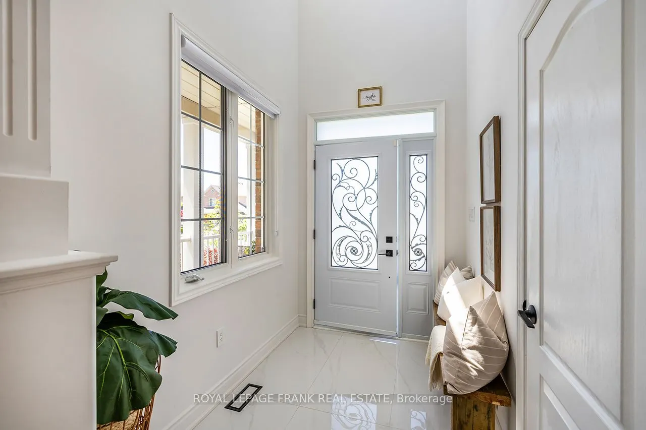 1533 Clearbrook Drive