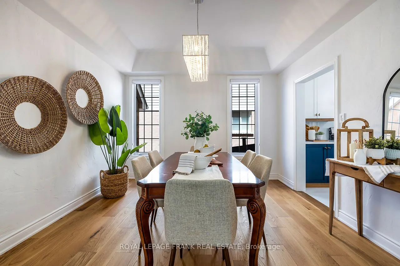 1533 Clearbrook Drive