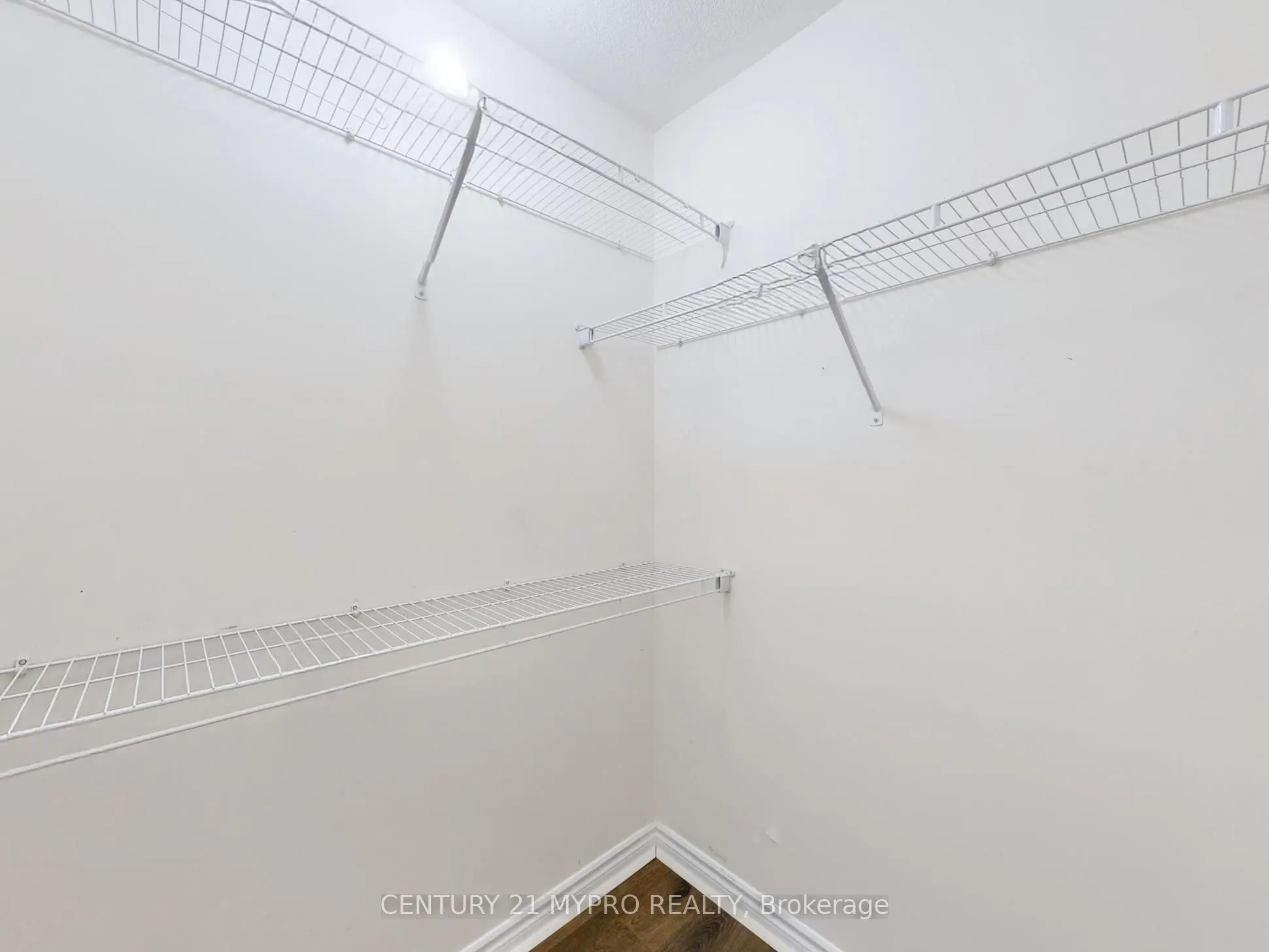 2513 Fall Harvest Crescent