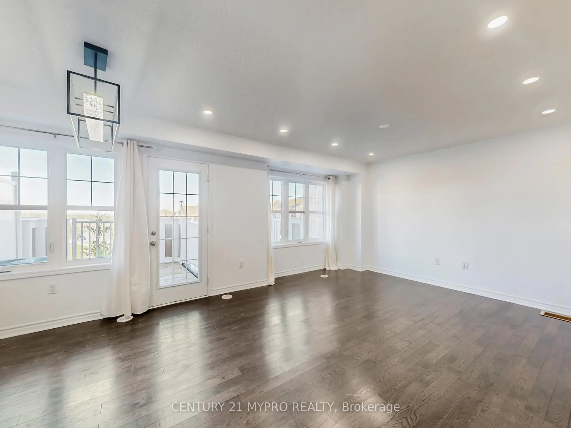 2513 Fall Harvest Crescent