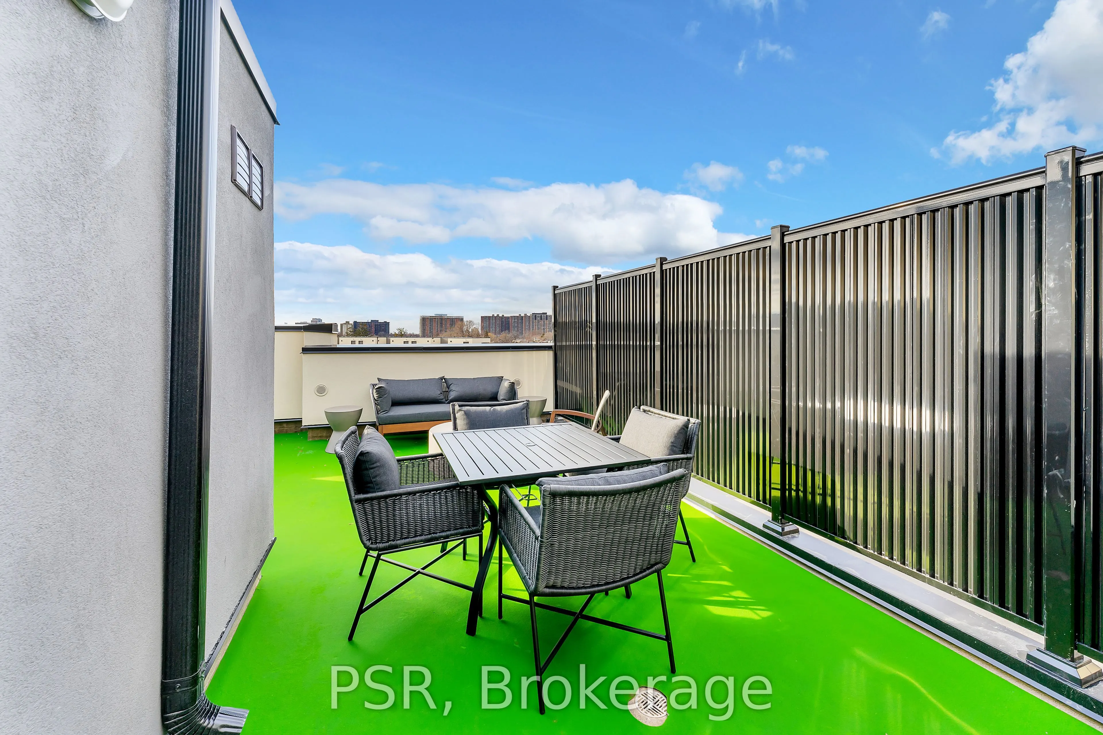 41 Danforth Road, #321
