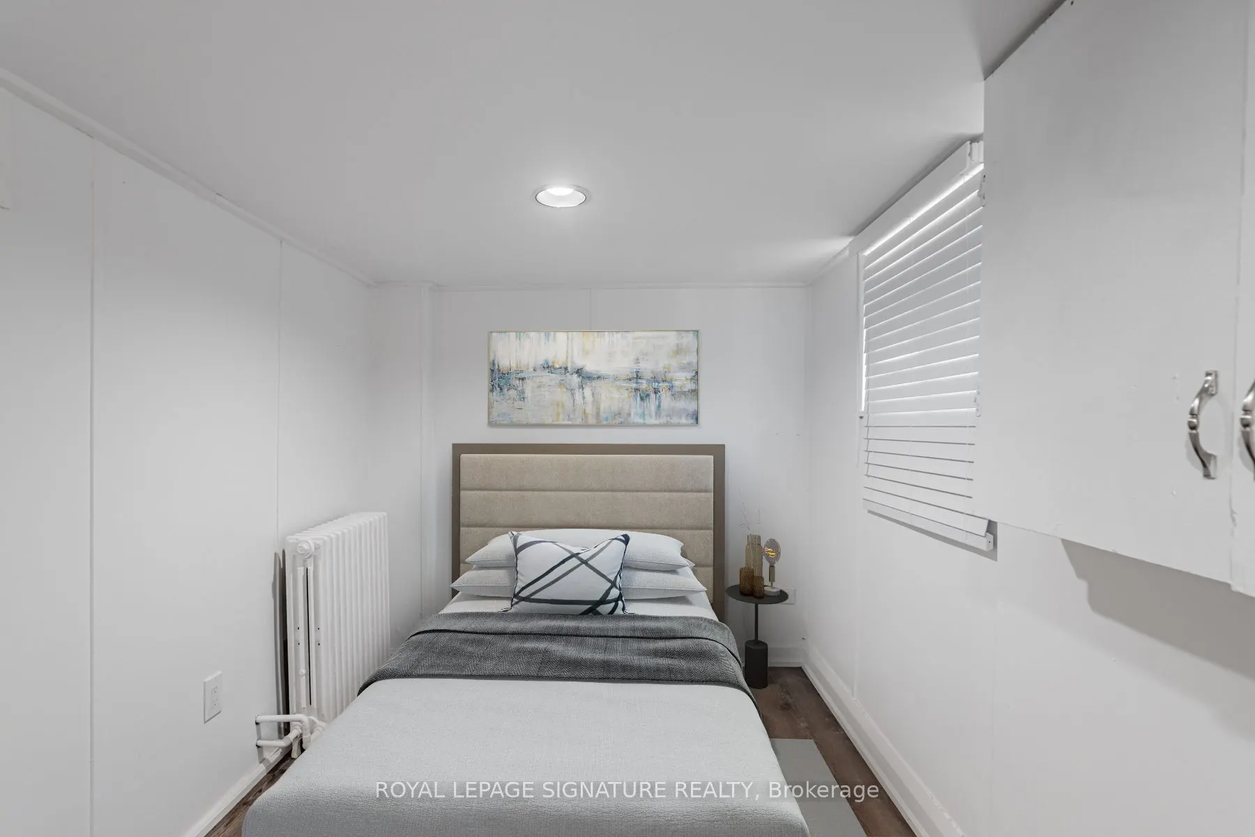 49 Stanhope Avenue, #Lower