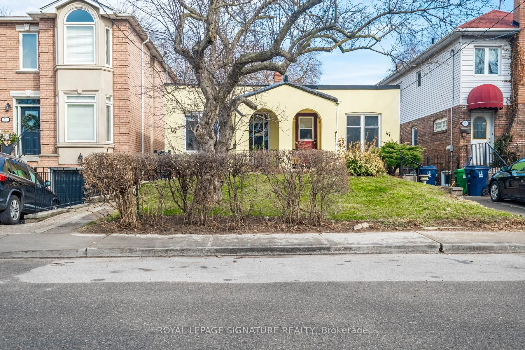 49 Stanhope Avenue, #Lower