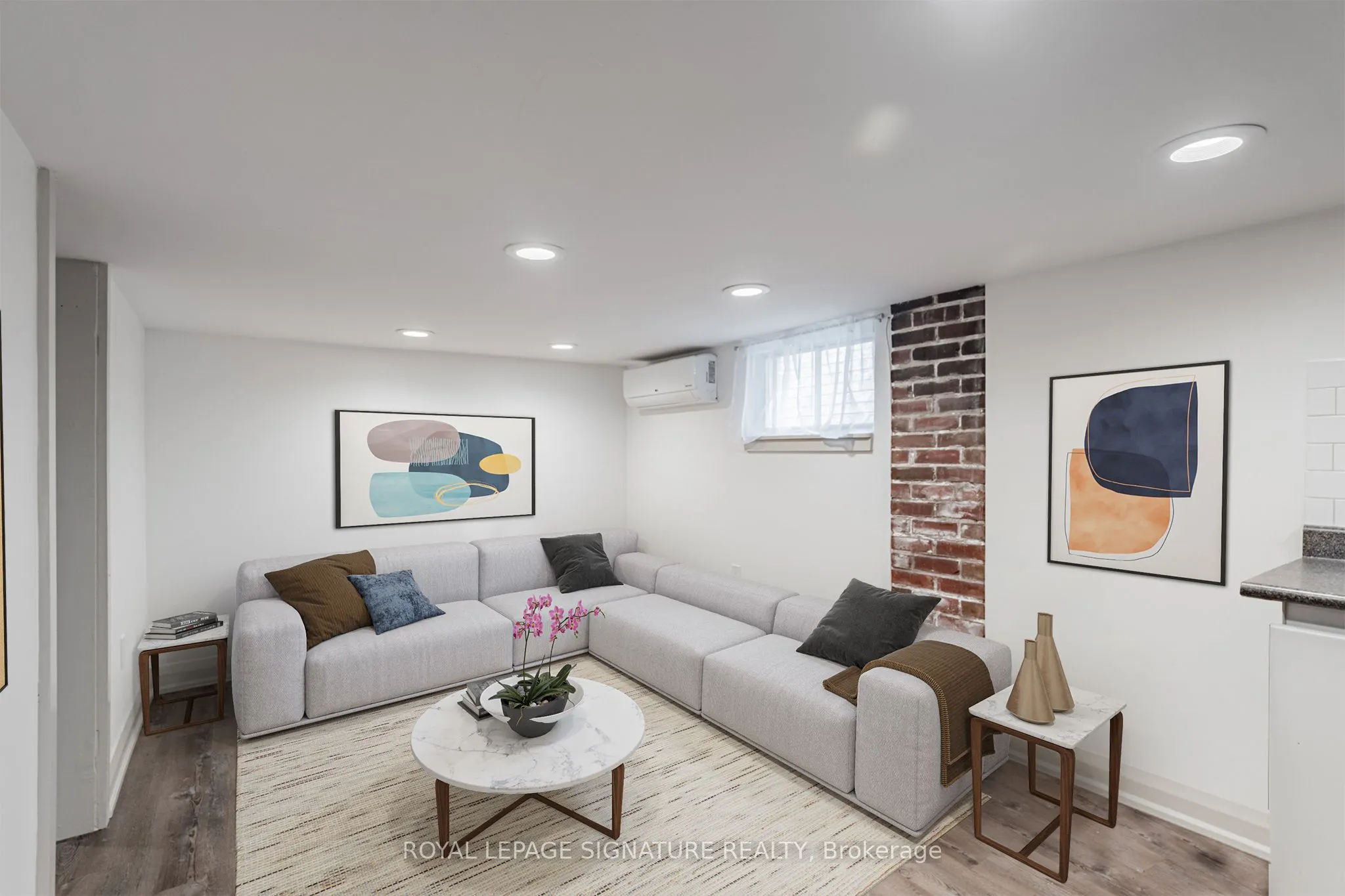 49 Stanhope Avenue, #Lower