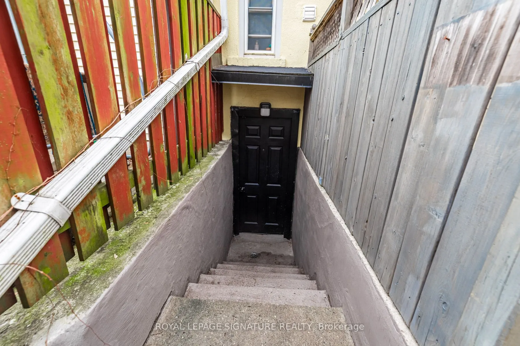49 Stanhope Avenue, #Lower