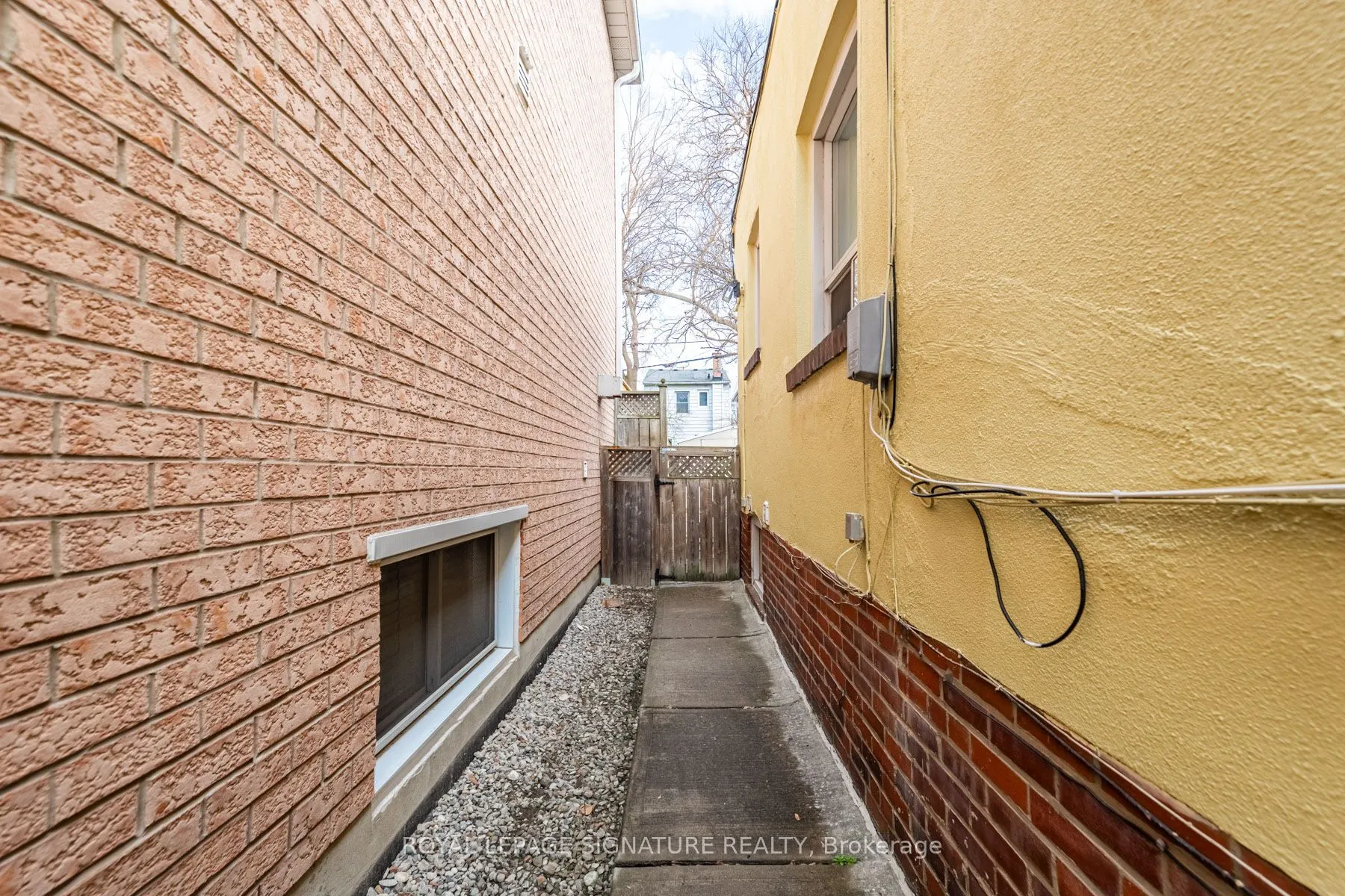 49 Stanhope Avenue, #Lower