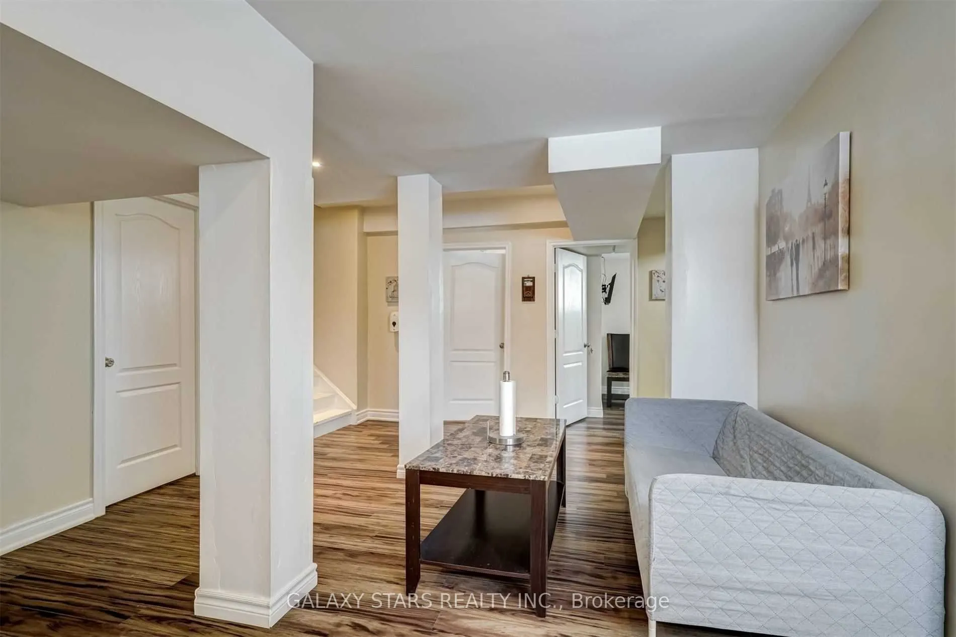 71 Seward Crescent