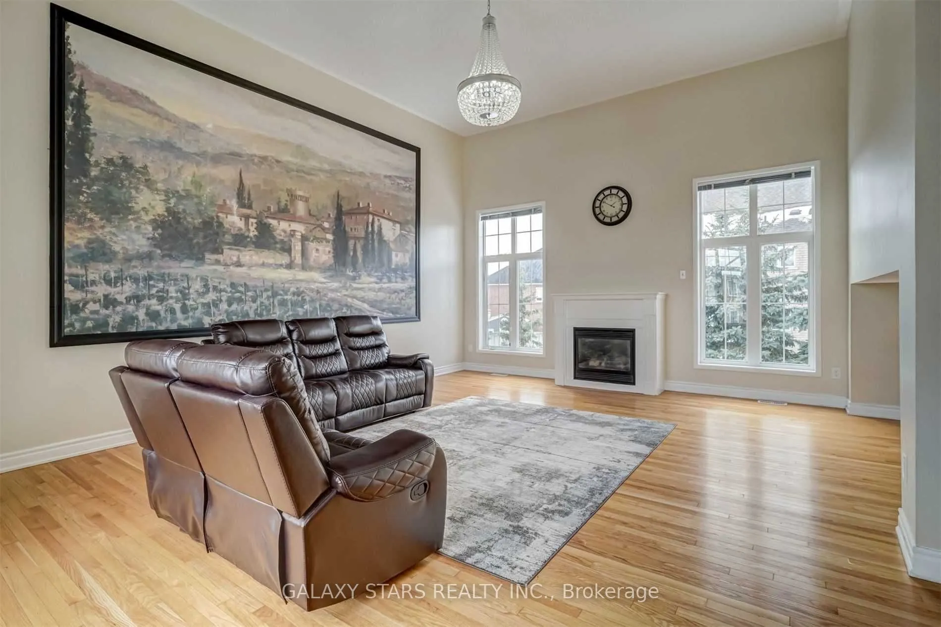 71 Seward Crescent