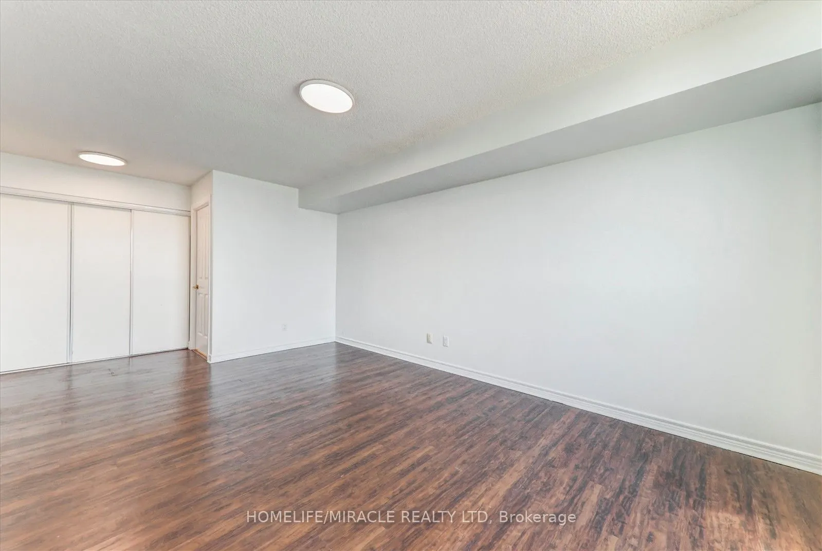 68 Corporate Drive, #3521