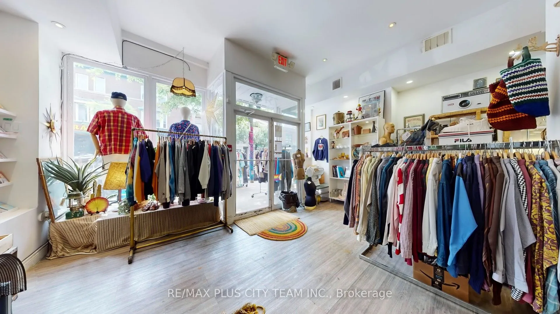 734 Queen Street E, #1