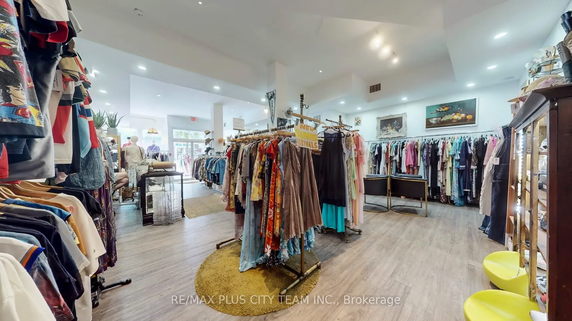734 Queen Street E, #1