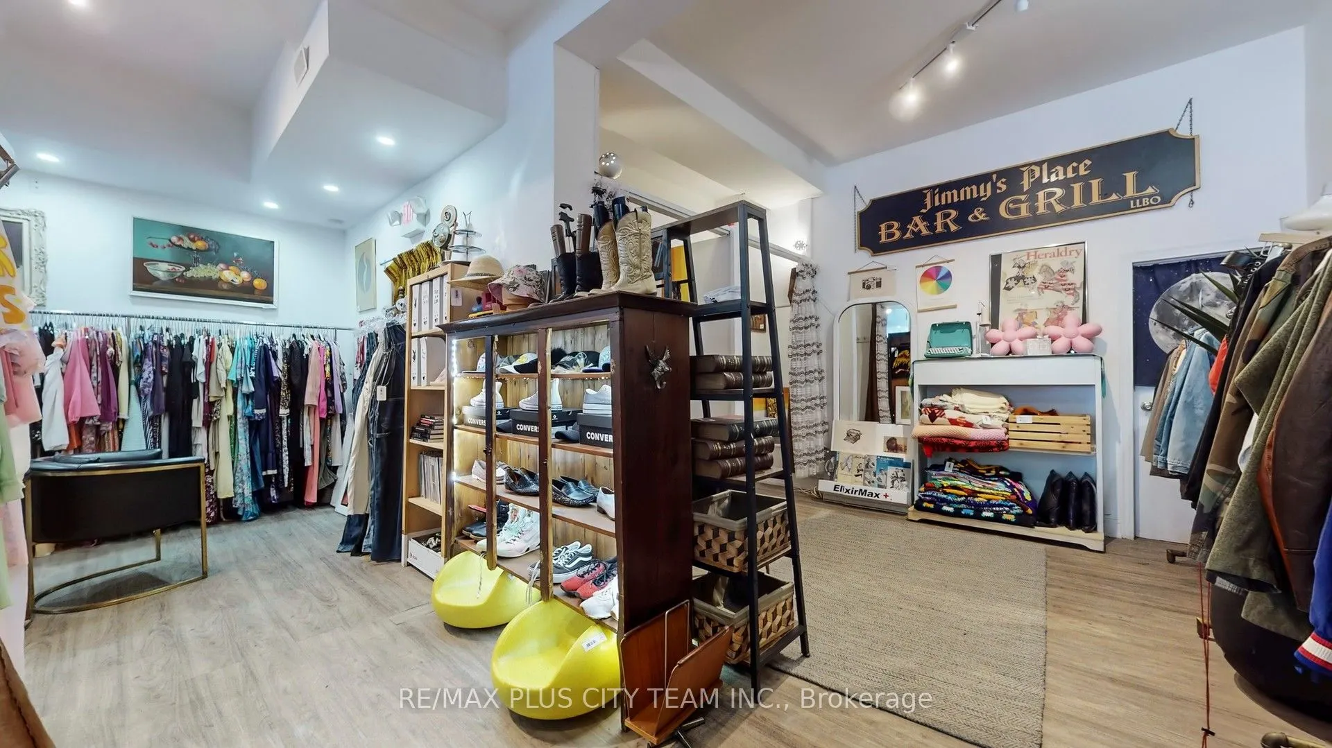 734 Queen Street E, #1