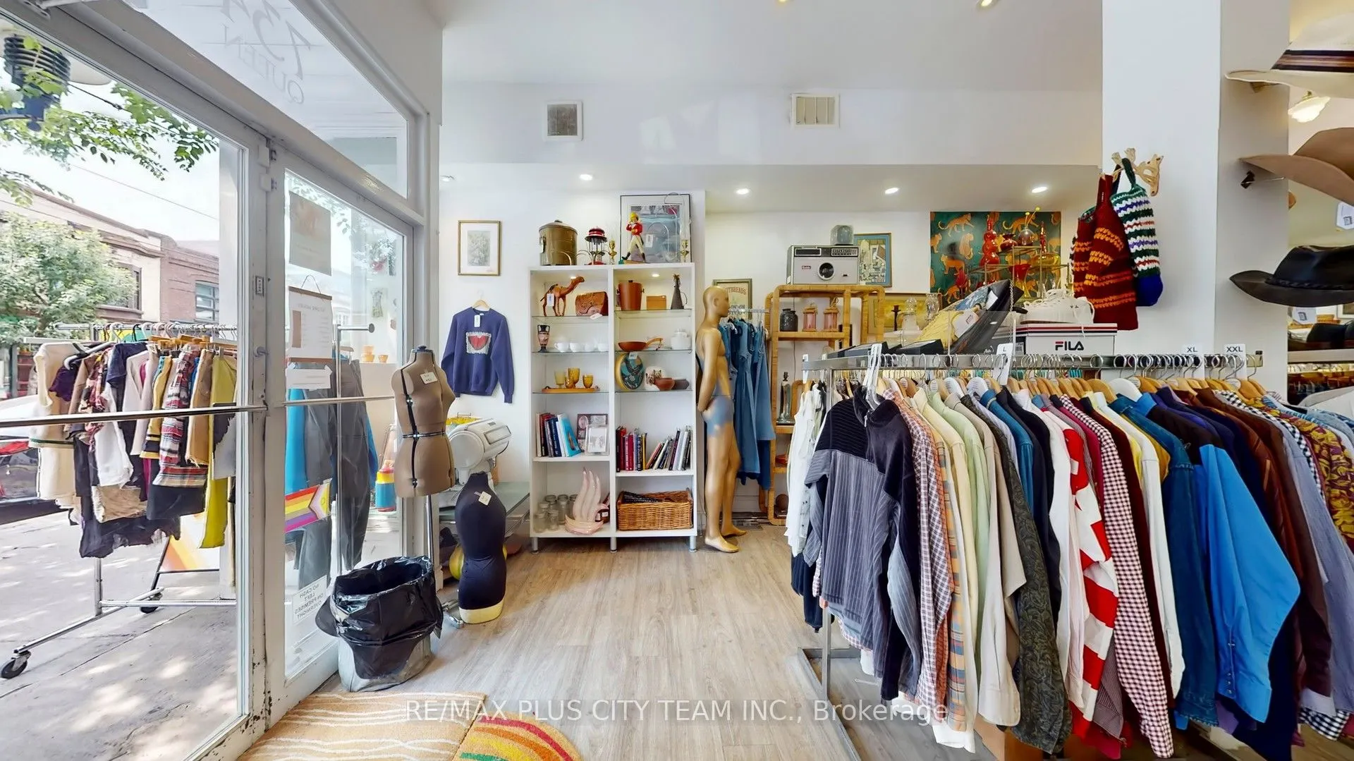 734 Queen Street E, #1