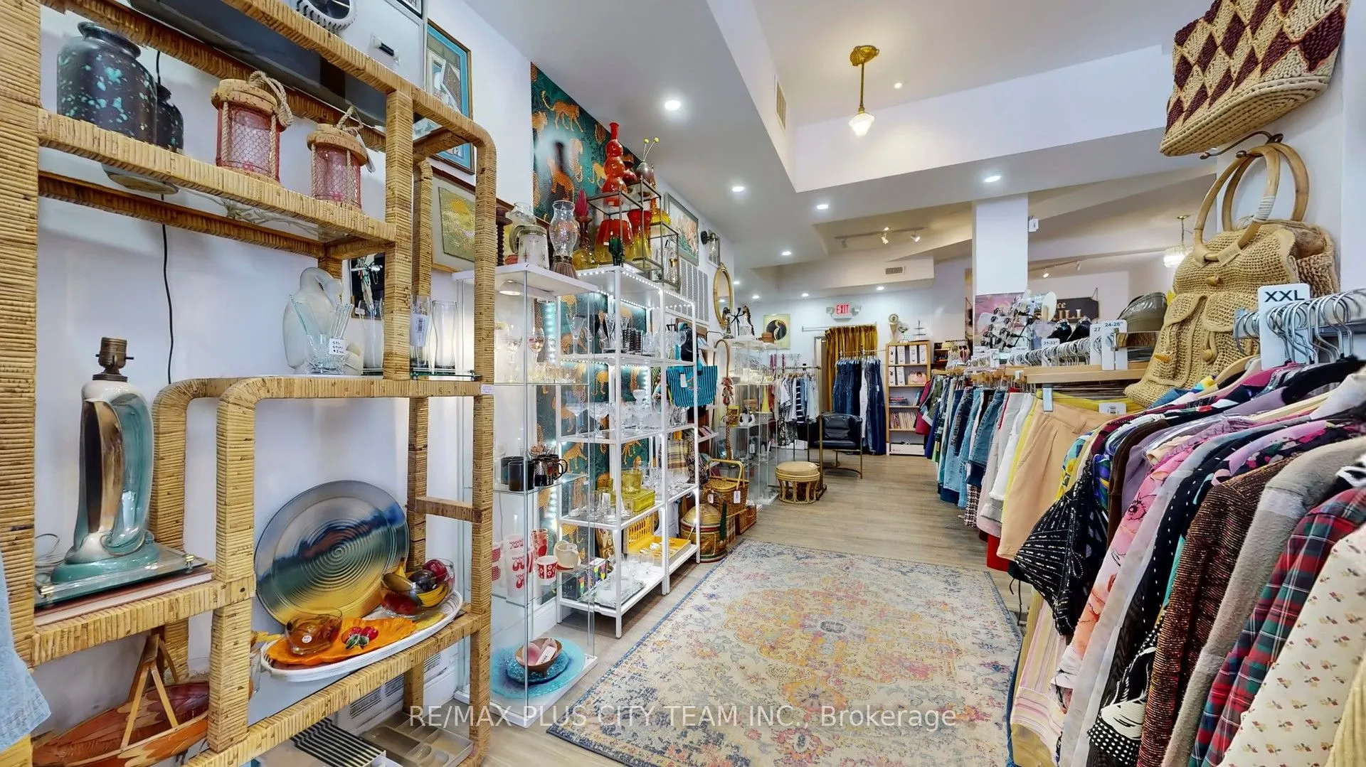 734 Queen Street E, #1